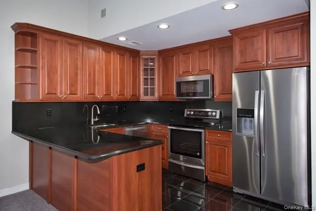 13 Towne Drive, Brookhaven, NY, 2 Bedrooms Bedrooms, 5 Rooms Rooms,2 BathroomsBathrooms,Residential Lease,For Rent,Towne,0,1020222 13 Towne Drive, Brookhaven, NY, 2 Bedrooms Bedrooms, 5 Rooms Rooms,2 BathroomsBathrooms,Residential Lease,For Rent,Towne,0,1020222