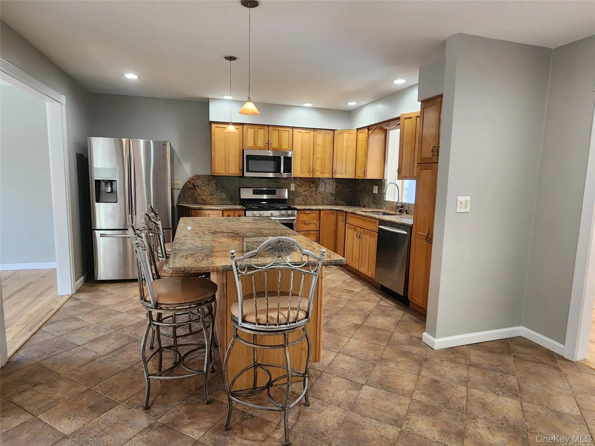 373 Ehrhardt Road, Orangetown, NY, 3 Bedrooms Bedrooms, 6 Rooms Rooms,1 BathroomBathrooms,Residential Lease,For Rent,Ehrhardt,0,1020224 373 Ehrhardt Road, Orangetown, NY, 3 Bedrooms Bedrooms, 6 Rooms Rooms,1 BathroomBathrooms,Residential Lease,For Rent,Ehrhardt,0,1020224
