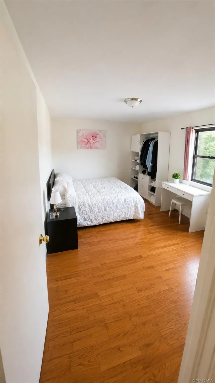 219-58 75th Avenue, New York, NY, 2 Bedrooms Bedrooms, 3 Rooms Rooms,1 BathroomBathrooms,Residential,For Rent,75th,0,1020225 219-58 75th Avenue, New York, NY, 2 Bedrooms Bedrooms, 3 Rooms Rooms,1 BathroomBathrooms,Residential,For Rent,75th,0,1020225