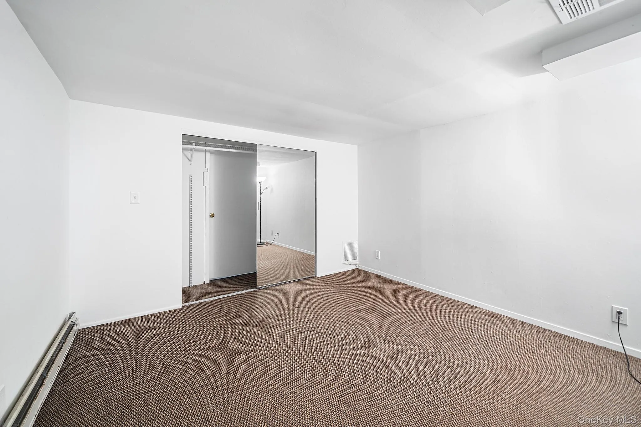 4 Sibley Place, Huntington, NY, 4 Bedrooms Bedrooms, 9 Rooms Rooms,3 BathroomsBathrooms,Residential,For Rent,Sibley,0,1020226 4 Sibley Place, Huntington, NY, 4 Bedrooms Bedrooms, 9 Rooms Rooms,3 BathroomsBathrooms,Residential,For Rent,Sibley,0,1020226