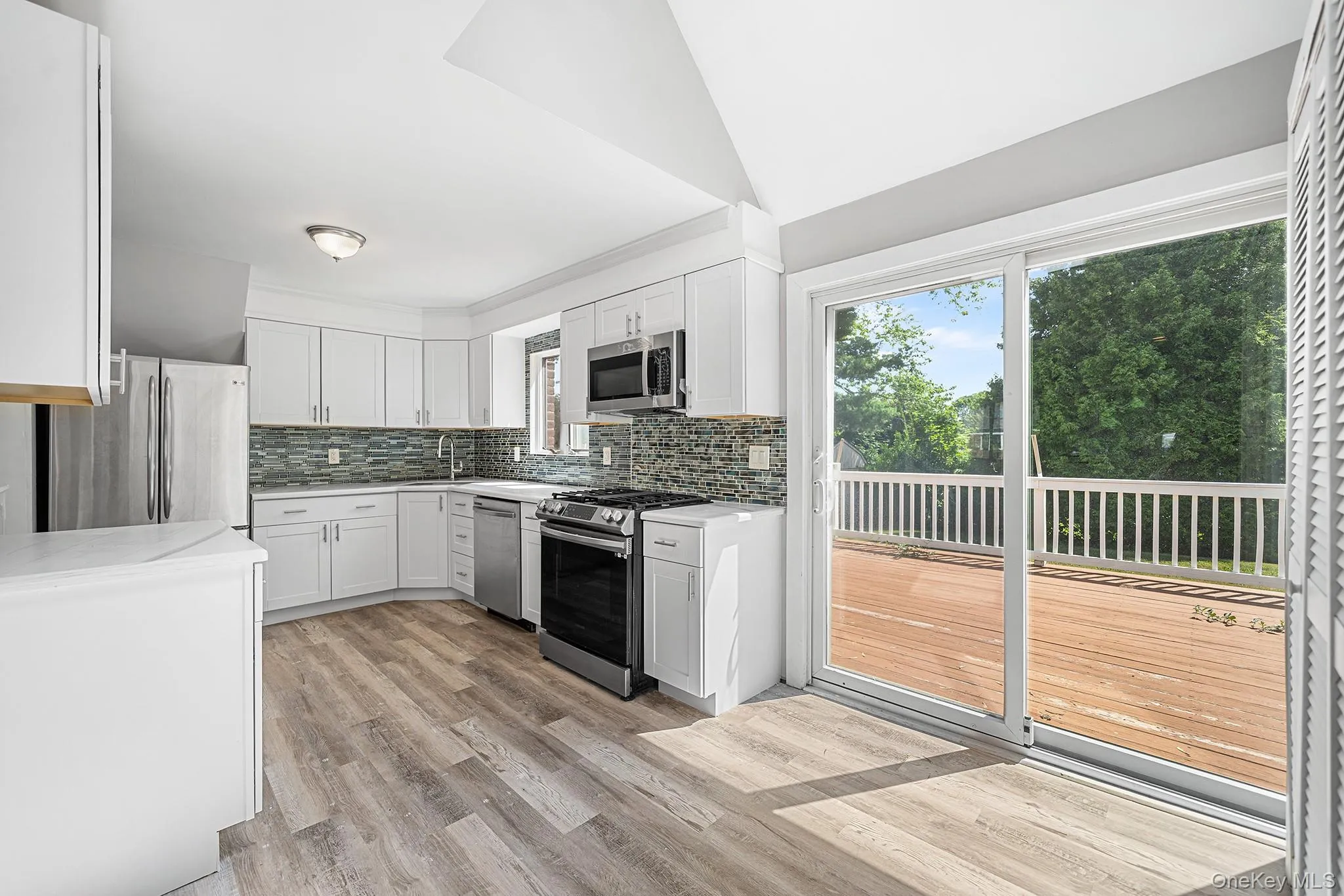 4 Sibley Place, Huntington, NY, 4 Bedrooms Bedrooms, 9 Rooms Rooms,3 BathroomsBathrooms,Residential,For Rent,Sibley,0,1020226 4 Sibley Place, Huntington, NY, 4 Bedrooms Bedrooms, 9 Rooms Rooms,3 BathroomsBathrooms,Residential,For Rent,Sibley,0,1020226
