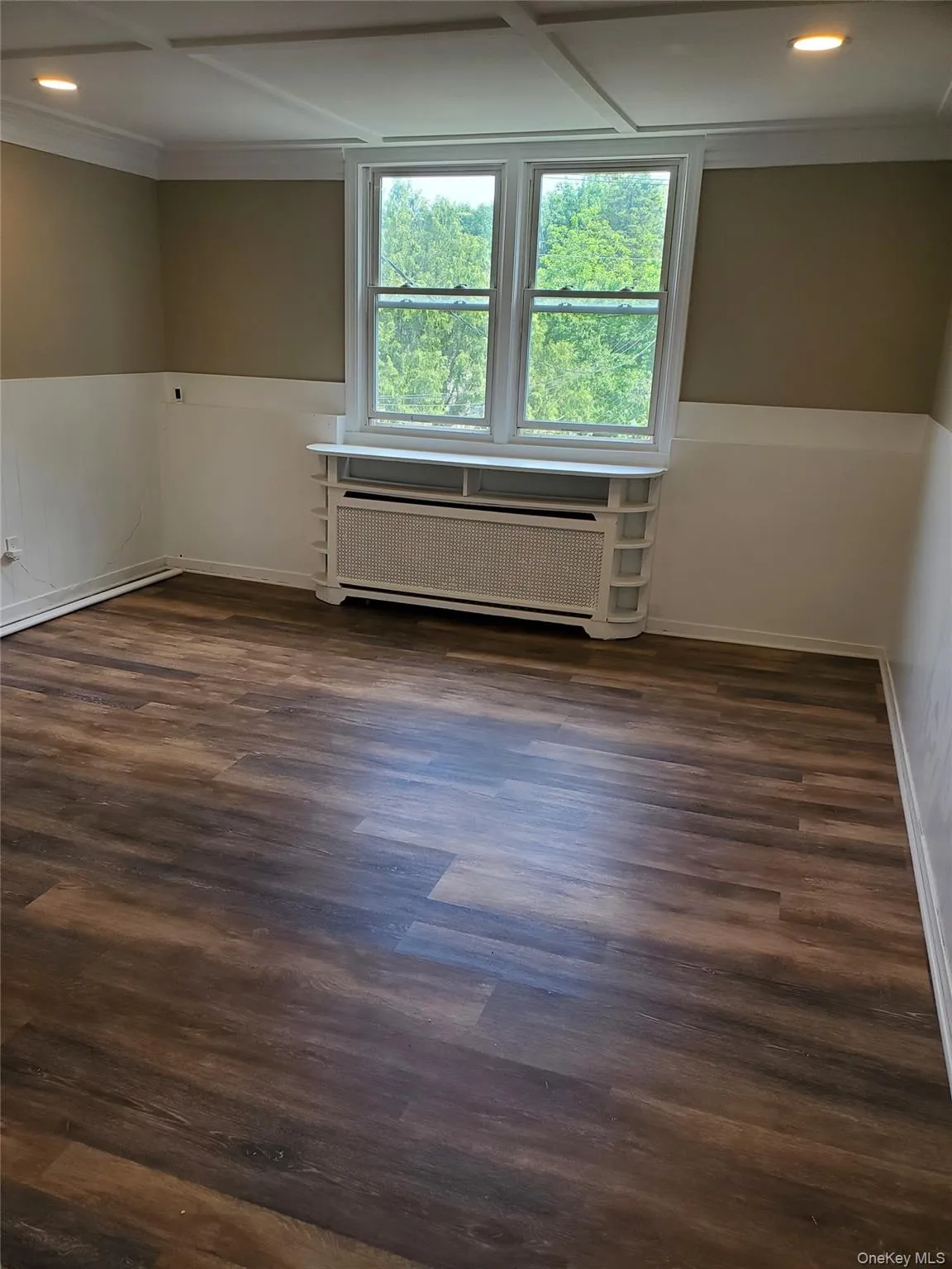 37 Maplewood Road, Huntington, NY, 2 Bedrooms Bedrooms, 4 Rooms Rooms,1 BathroomBathrooms,Residential Lease,For Rent,Maplewood,0,1020228 37 Maplewood Road, Huntington, NY, 2 Bedrooms Bedrooms, 4 Rooms Rooms,1 BathroomBathrooms,Residential Lease,For Rent,Maplewood,0,1020228