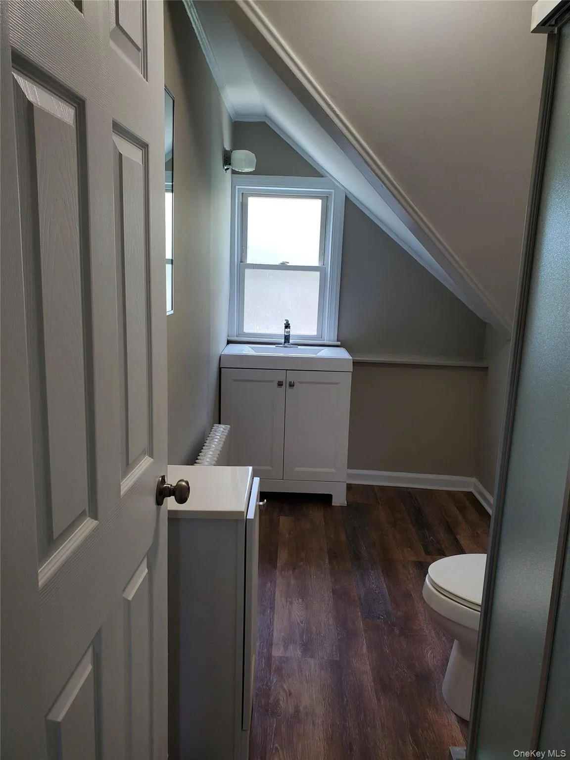 37 Maplewood Road, Huntington, NY, 2 Bedrooms Bedrooms, 4 Rooms Rooms,1 BathroomBathrooms,Residential Lease,For Rent,Maplewood,0,1020228 37 Maplewood Road, Huntington, NY, 2 Bedrooms Bedrooms, 4 Rooms Rooms,1 BathroomBathrooms,Residential Lease,For Rent,Maplewood,0,1020228
