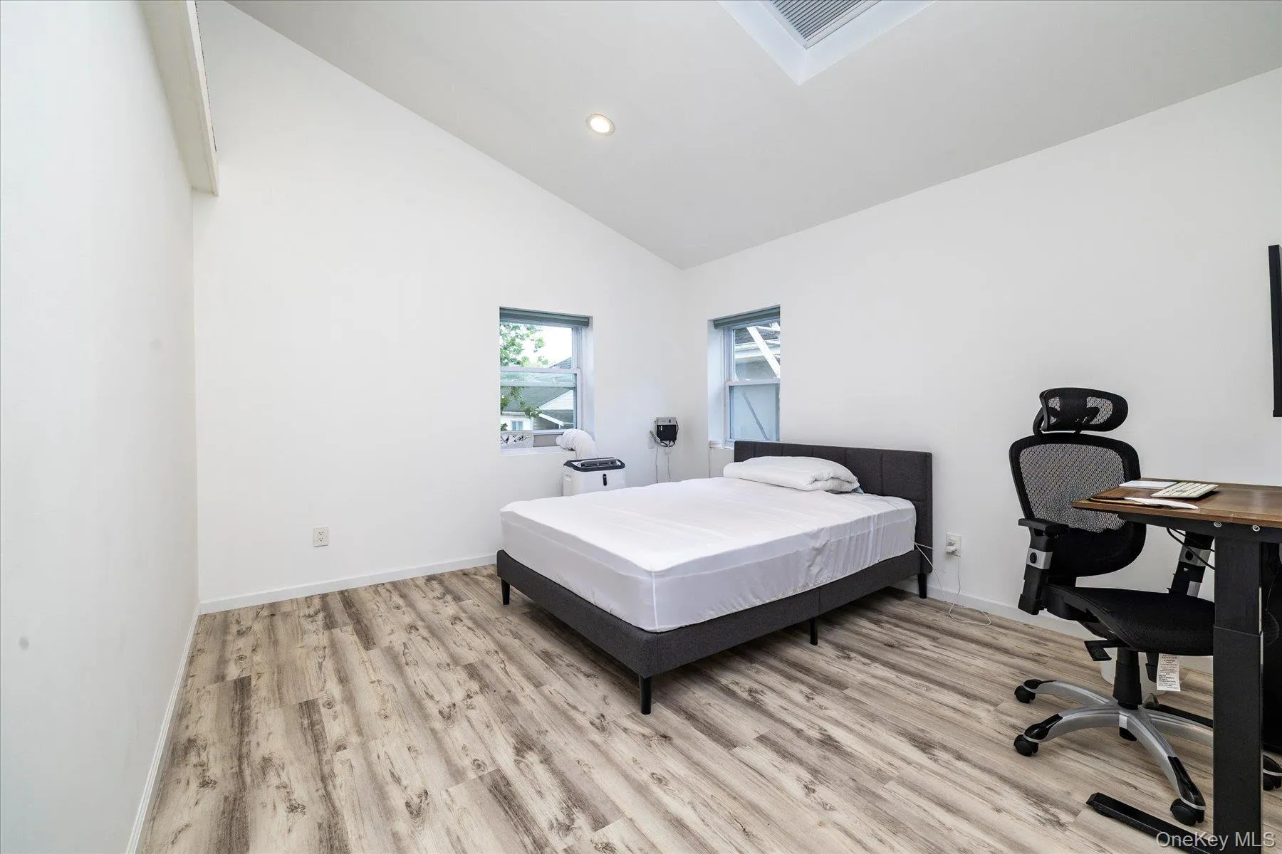 537 Broadway, Long Beach, NY, 2 Bedrooms Bedrooms, 3 Rooms Rooms,2 BathroomsBathrooms,Residential,For Rent,Broadway,0,1020231 537 Broadway, Long Beach, NY, 2 Bedrooms Bedrooms, 3 Rooms Rooms,2 BathroomsBathrooms,Residential,For Rent,Broadway,0,1020231