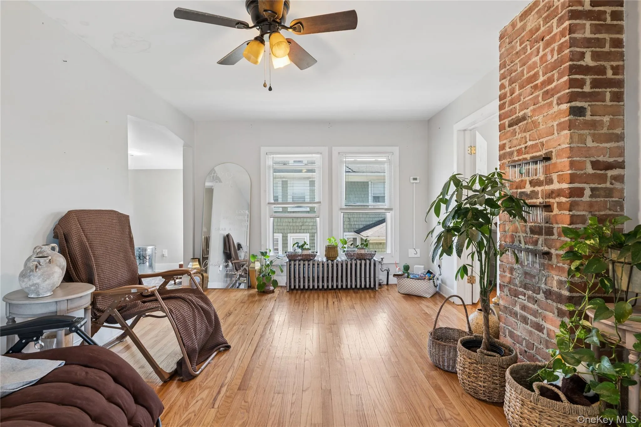 11 Park Avenue, Babylon, NY, 2 Bedrooms Bedrooms, 3 Rooms Rooms,1 BathroomBathrooms,Residential Lease,For Rent,Park,0,1020232 11 Park Avenue, Babylon, NY, 2 Bedrooms Bedrooms, 3 Rooms Rooms,1 BathroomBathrooms,Residential Lease,For Rent,Park,0,1020232