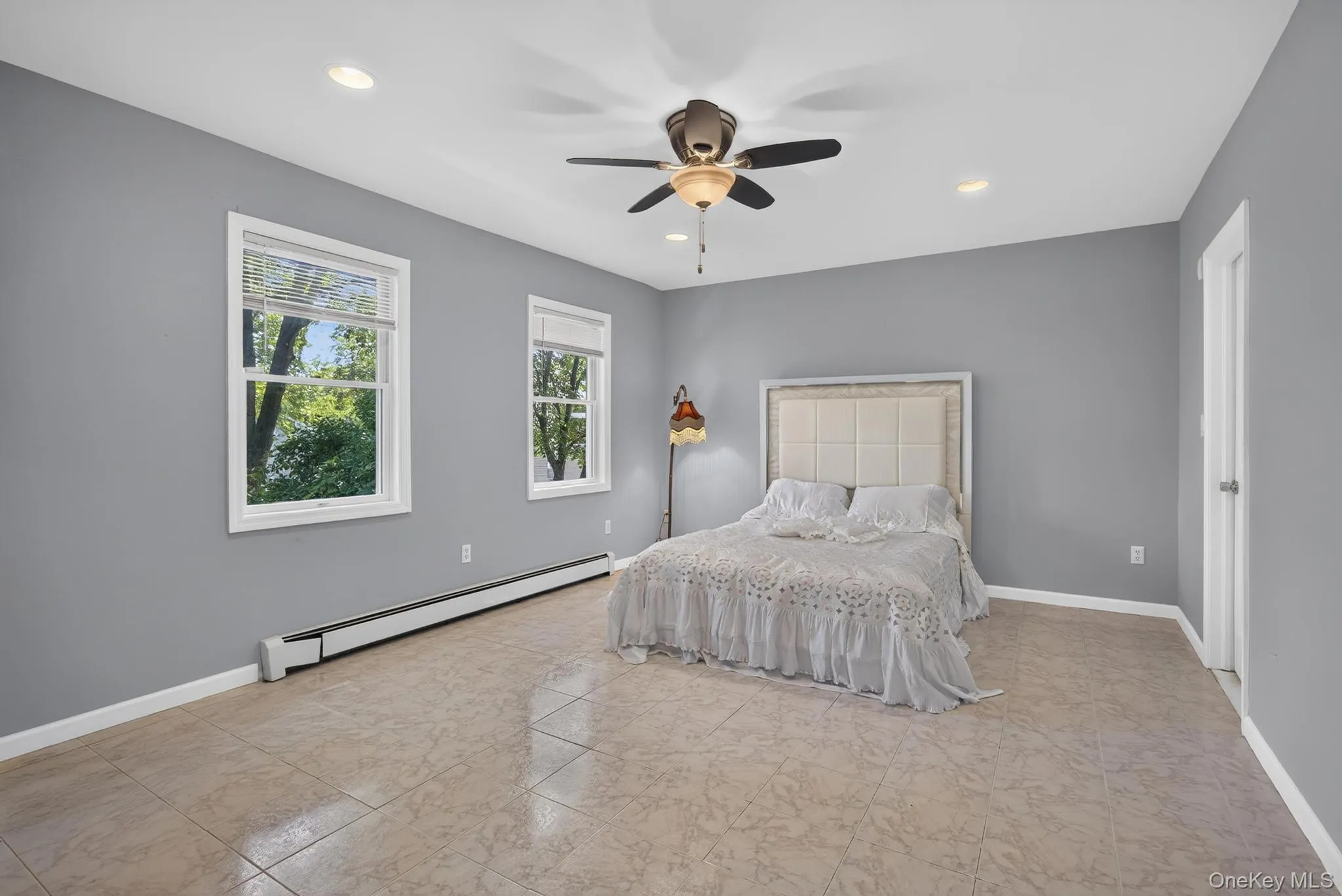 42 Highview Avenue, Orangetown, NY, 3 Bedrooms Bedrooms, 10 Rooms Rooms,1 BathroomBathrooms,Residential,For Rent,Highview,0,1020236 42 Highview Avenue, Orangetown, NY, 3 Bedrooms Bedrooms, 10 Rooms Rooms,1 BathroomBathrooms,Residential,For Rent,Highview,0,1020236