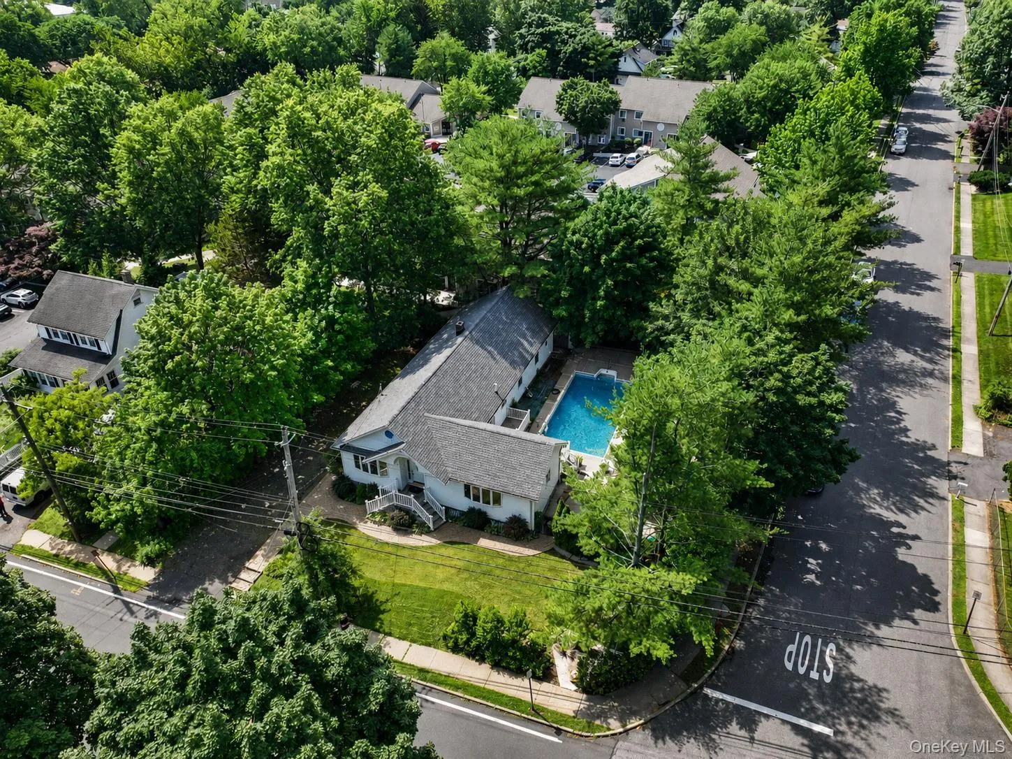 42 Highview Avenue, Orangetown, NY, 3 Bedrooms Bedrooms, 10 Rooms Rooms,1 BathroomBathrooms,Residential,For Rent,Highview,0,1020236 42 Highview Avenue, Orangetown, NY, 3 Bedrooms Bedrooms, 10 Rooms Rooms,1 BathroomBathrooms,Residential,For Rent,Highview,0,1020236