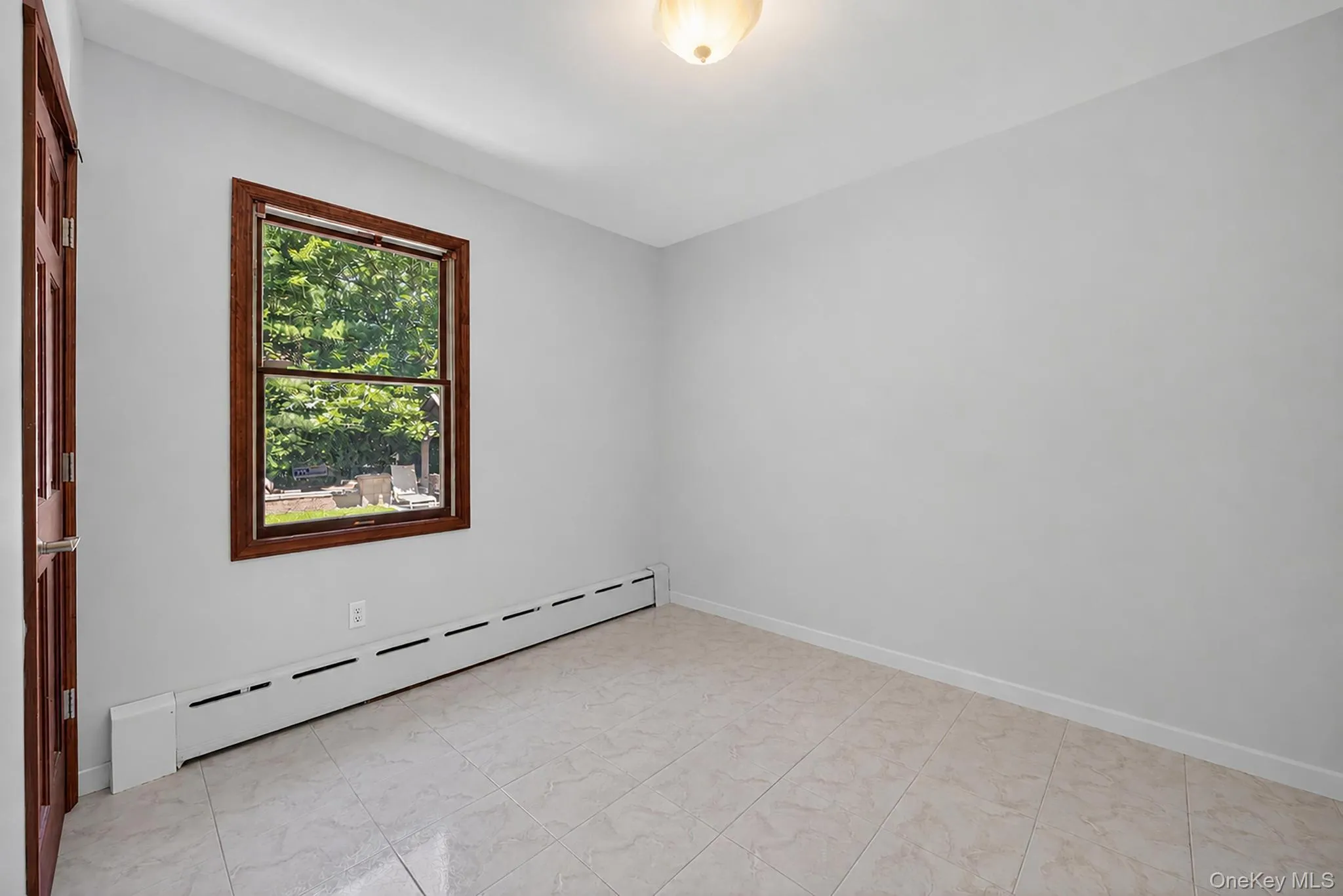 42 Highview Avenue, Orangetown, NY, 3 Bedrooms Bedrooms, 10 Rooms Rooms,1 BathroomBathrooms,Residential,For Rent,Highview,0,1020236 42 Highview Avenue, Orangetown, NY, 3 Bedrooms Bedrooms, 10 Rooms Rooms,1 BathroomBathrooms,Residential,For Rent,Highview,0,1020236
