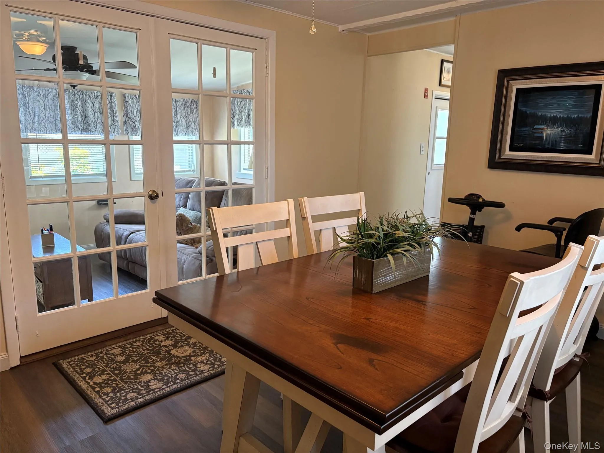 525/158 Riverleigh Avenue, Riverhead, NY, 2 Bedrooms Bedrooms, 6 Rooms Rooms,1 BathroomBathrooms,Residential,For Rent,Riverleigh,0,1020237 525/158 Riverleigh Avenue, Riverhead, NY, 2 Bedrooms Bedrooms, 6 Rooms Rooms,1 BathroomBathrooms,Residential,For Rent,Riverleigh,0,1020237