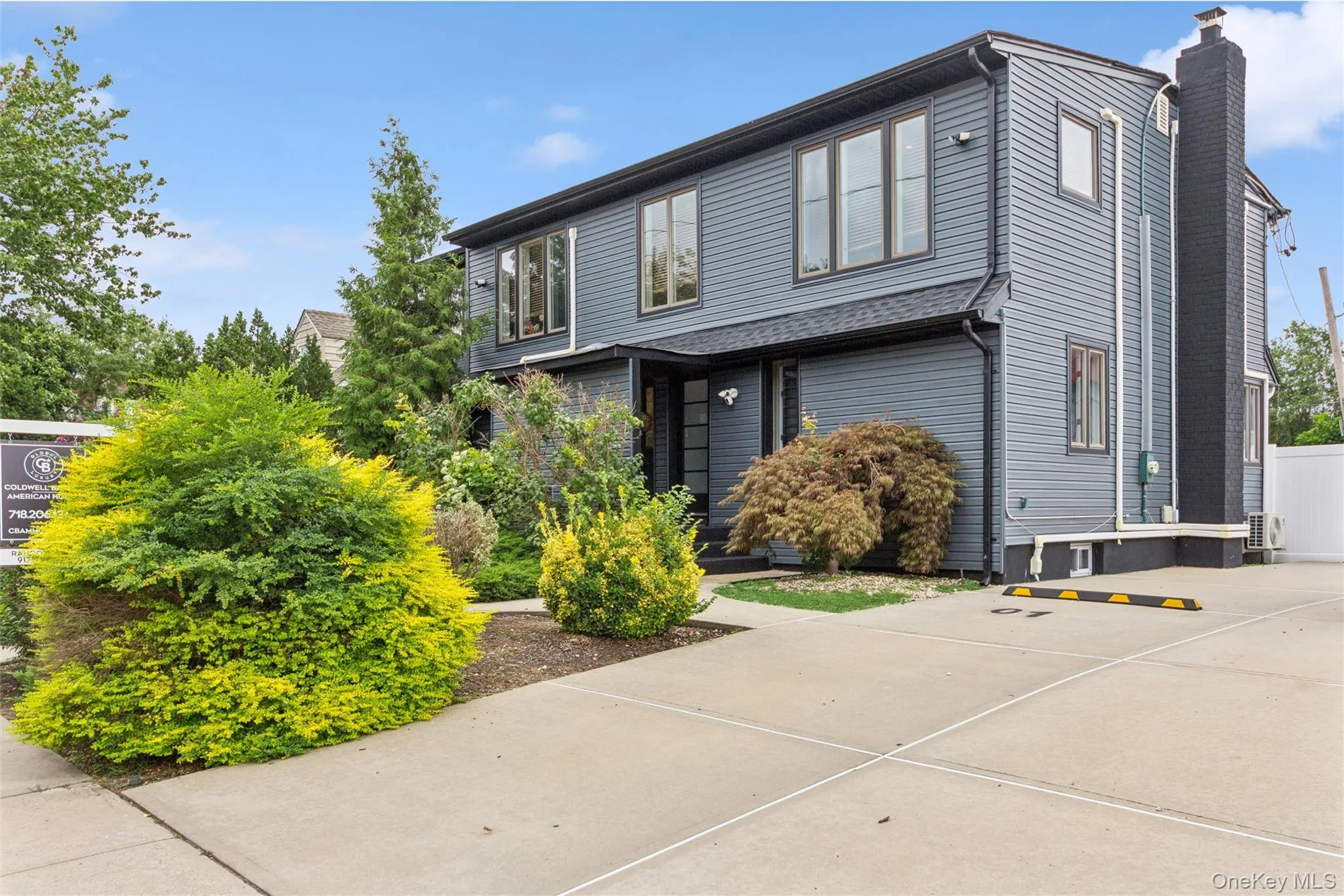 301 Merrick Avenue, Hempstead, NY, 5 Bedrooms Bedrooms, 10 Rooms Rooms,1 BathroomBathrooms,Residential,For Rent,Merrick,0,1020241 301 Merrick Avenue, Hempstead, NY, 5 Bedrooms Bedrooms, 10 Rooms Rooms,1 BathroomBathrooms,Residential,For Rent,Merrick,0,1020241