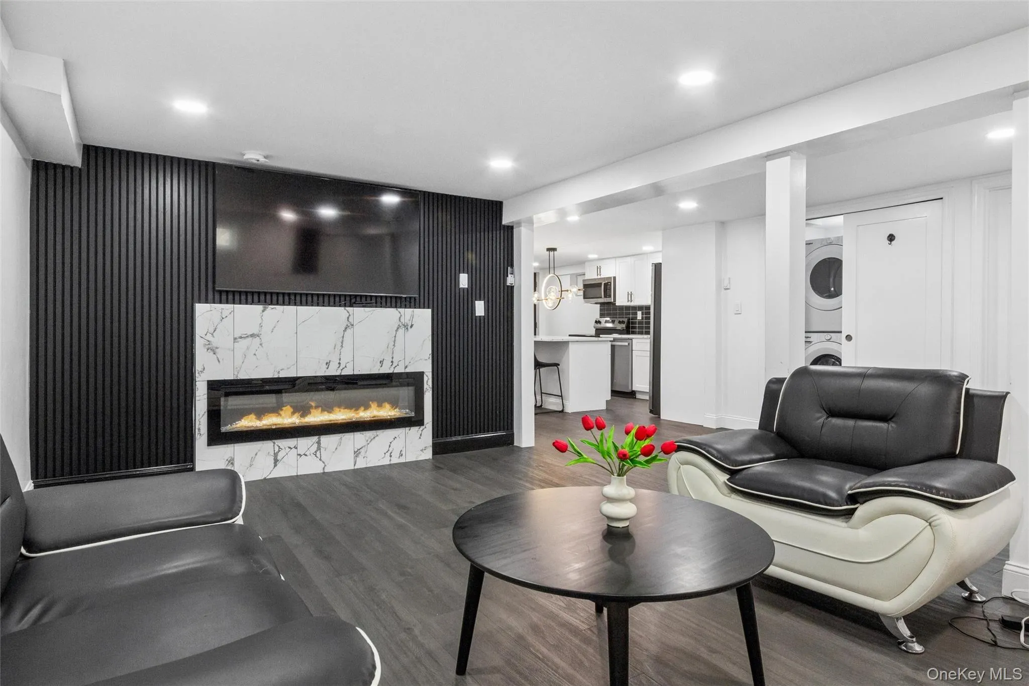 301 Merrick Avenue, Hempstead, NY, 5 Bedrooms Bedrooms, 10 Rooms Rooms,1 BathroomBathrooms,Residential,For Rent,Merrick,0,1020241 301 Merrick Avenue, Hempstead, NY, 5 Bedrooms Bedrooms, 10 Rooms Rooms,1 BathroomBathrooms,Residential,For Rent,Merrick,0,1020241