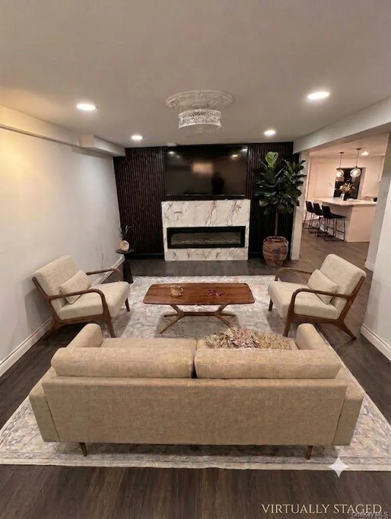 301 Merrick Avenue, Hempstead, NY, 5 Bedrooms Bedrooms, 10 Rooms Rooms,1 BathroomBathrooms,Residential,For Rent,Merrick,0,1020241 301 Merrick Avenue, Hempstead, NY, 5 Bedrooms Bedrooms, 10 Rooms Rooms,1 BathroomBathrooms,Residential,For Rent,Merrick,0,1020241