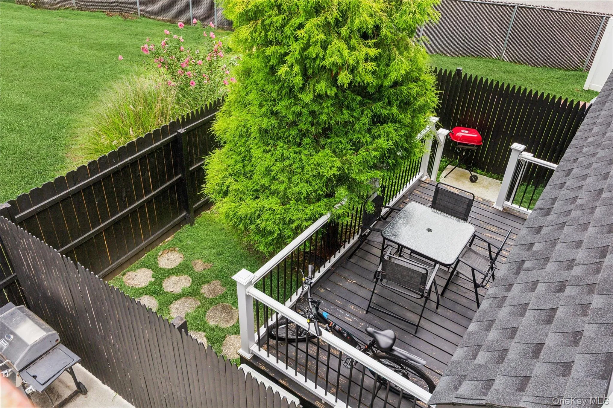 301 Merrick Avenue, Hempstead, NY, 5 Bedrooms Bedrooms, 10 Rooms Rooms,1 BathroomBathrooms,Residential,For Rent,Merrick,0,1020241 301 Merrick Avenue, Hempstead, NY, 5 Bedrooms Bedrooms, 10 Rooms Rooms,1 BathroomBathrooms,Residential,For Rent,Merrick,0,1020241