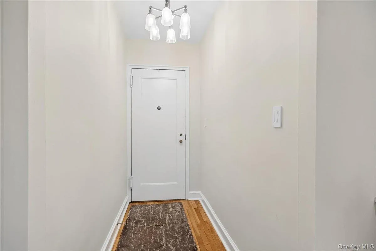 90 Bryant Avenue, White Plains, NY, 1 Bedroom Bedrooms, 4 Rooms Rooms,1 BathroomBathrooms,Residential,For Rent,Bryant,0,1020253 90 Bryant Avenue, White Plains, NY, 1 Bedroom Bedrooms, 4 Rooms Rooms,1 BathroomBathrooms,Residential,For Rent,Bryant,0,1020253
