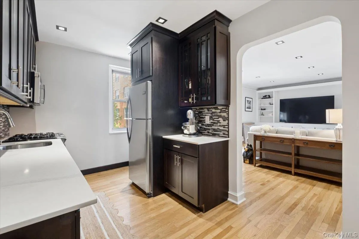 90 Bryant Avenue, White Plains, NY, 1 Bedroom Bedrooms, 4 Rooms Rooms,1 BathroomBathrooms,Residential,For Rent,Bryant,0,1020253 90 Bryant Avenue, White Plains, NY, 1 Bedroom Bedrooms, 4 Rooms Rooms,1 BathroomBathrooms,Residential,For Rent,Bryant,0,1020253