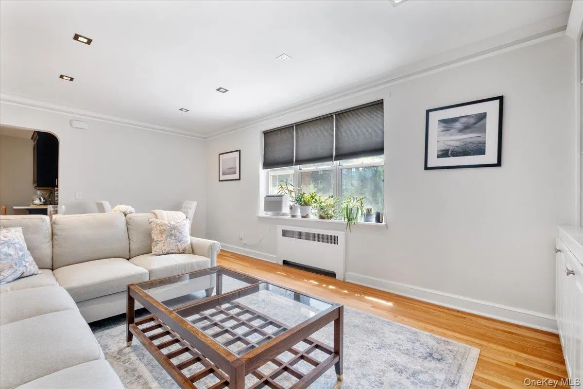 90 Bryant Avenue, White Plains, NY, 1 Bedroom Bedrooms, 4 Rooms Rooms,1 BathroomBathrooms,Residential,For Rent,Bryant,0,1020253 90 Bryant Avenue, White Plains, NY, 1 Bedroom Bedrooms, 4 Rooms Rooms,1 BathroomBathrooms,Residential,For Rent,Bryant,0,1020253