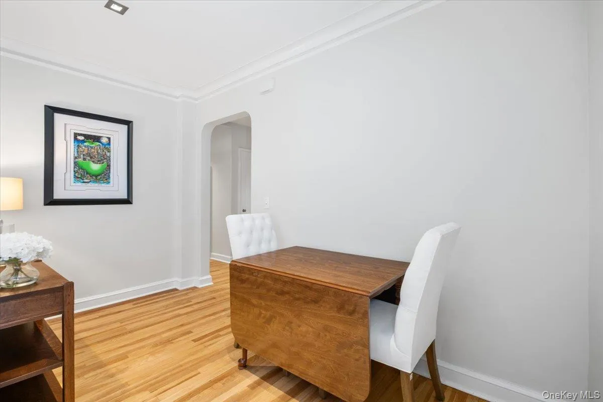 90 Bryant Avenue, White Plains, NY, 1 Bedroom Bedrooms, 4 Rooms Rooms,1 BathroomBathrooms,Residential,For Rent,Bryant,0,1020253 90 Bryant Avenue, White Plains, NY, 1 Bedroom Bedrooms, 4 Rooms Rooms,1 BathroomBathrooms,Residential,For Rent,Bryant,0,1020253