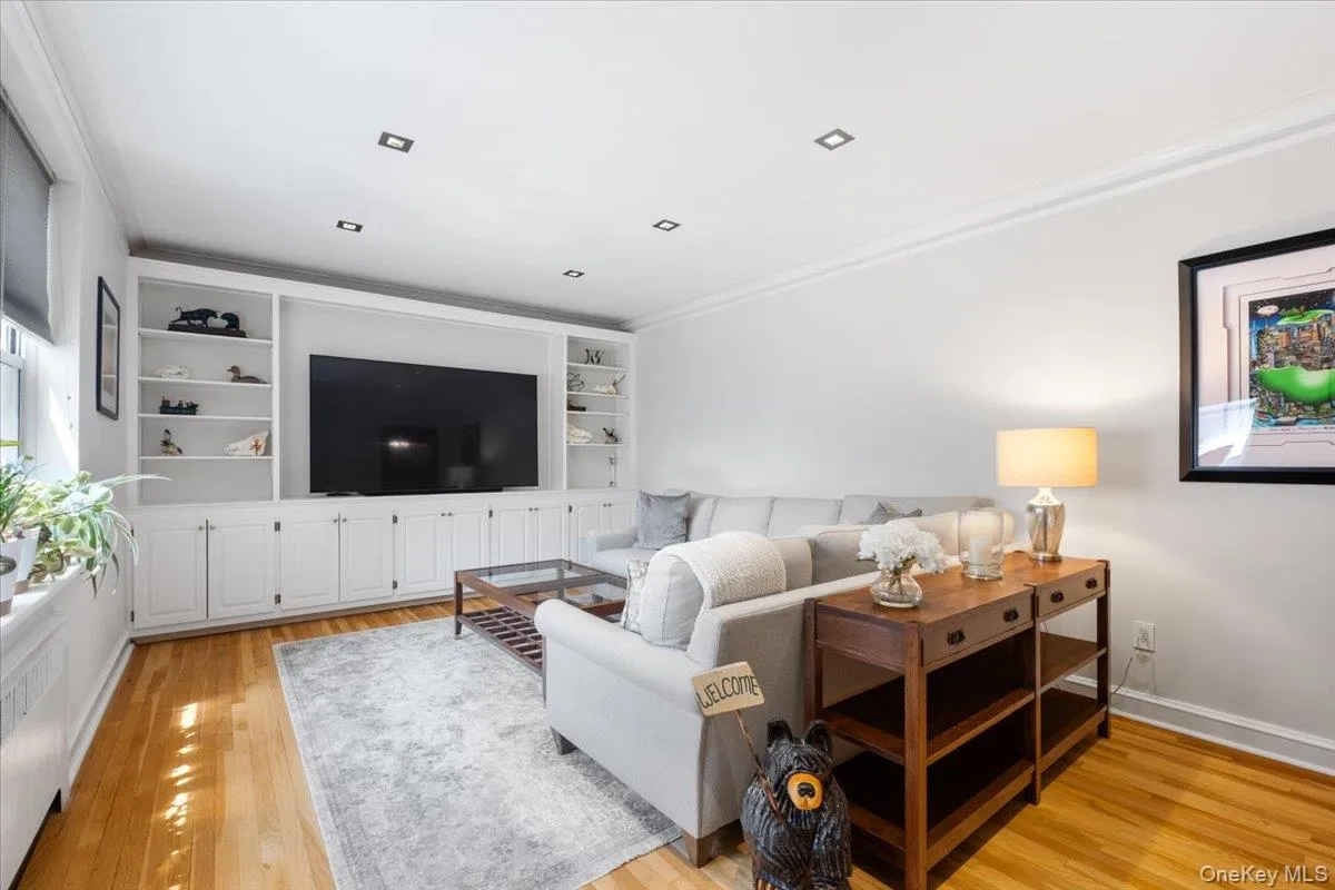 90 Bryant Avenue, White Plains, NY, 1 Bedroom Bedrooms, 4 Rooms Rooms,1 BathroomBathrooms,Residential,For Rent,Bryant,0,1020253 90 Bryant Avenue, White Plains, NY, 1 Bedroom Bedrooms, 4 Rooms Rooms,1 BathroomBathrooms,Residential,For Rent,Bryant,0,1020253
