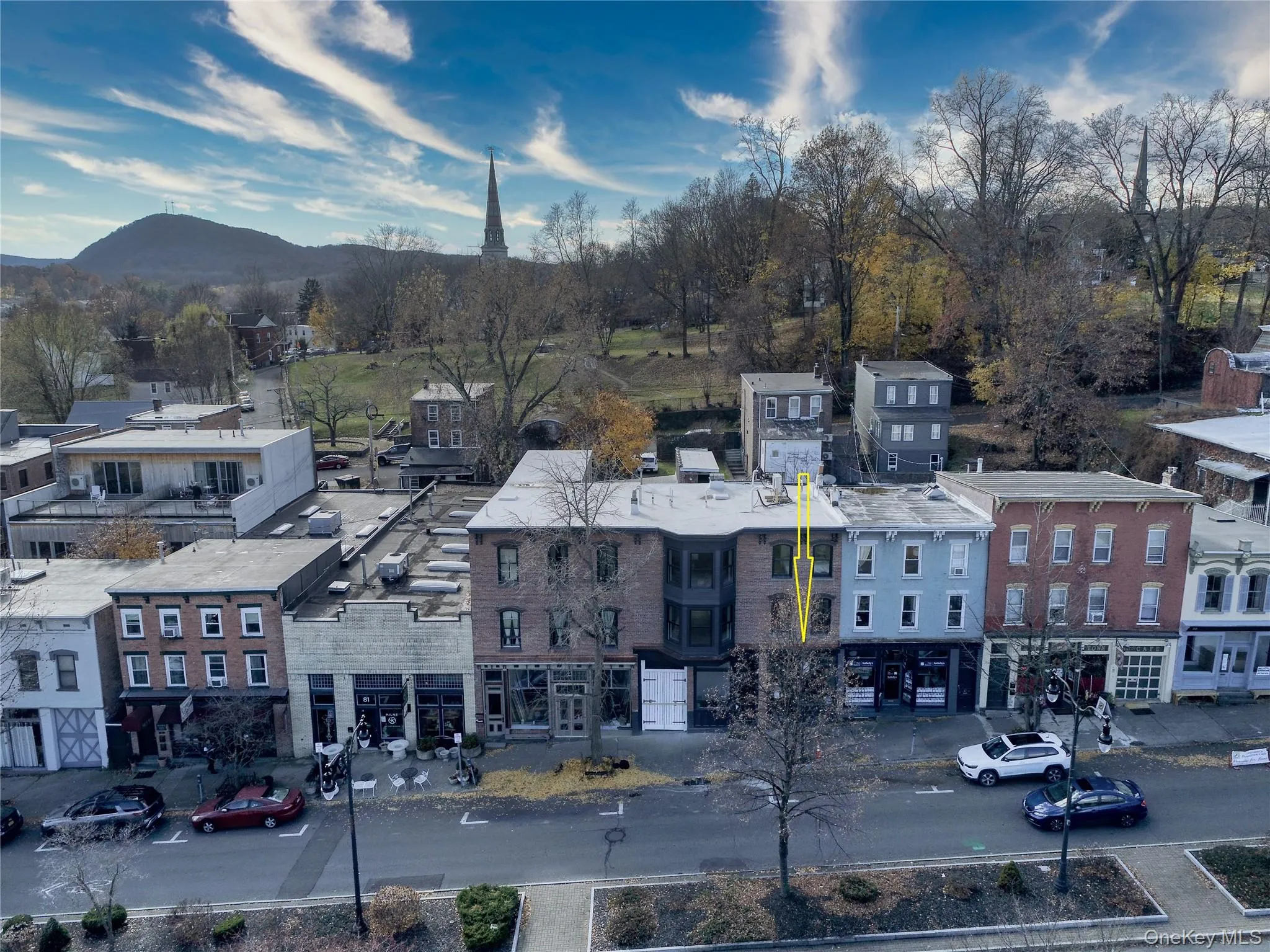 85 Broadway, Kingston, NY, 2 Bedrooms Bedrooms, 4 Rooms Rooms,1 BathroomBathrooms,Residential Lease,For Rent,Broadway,0,1020255 85 Broadway, Kingston, NY, 2 Bedrooms Bedrooms, 4 Rooms Rooms,1 BathroomBathrooms,Residential Lease,For Rent,Broadway,0,1020255