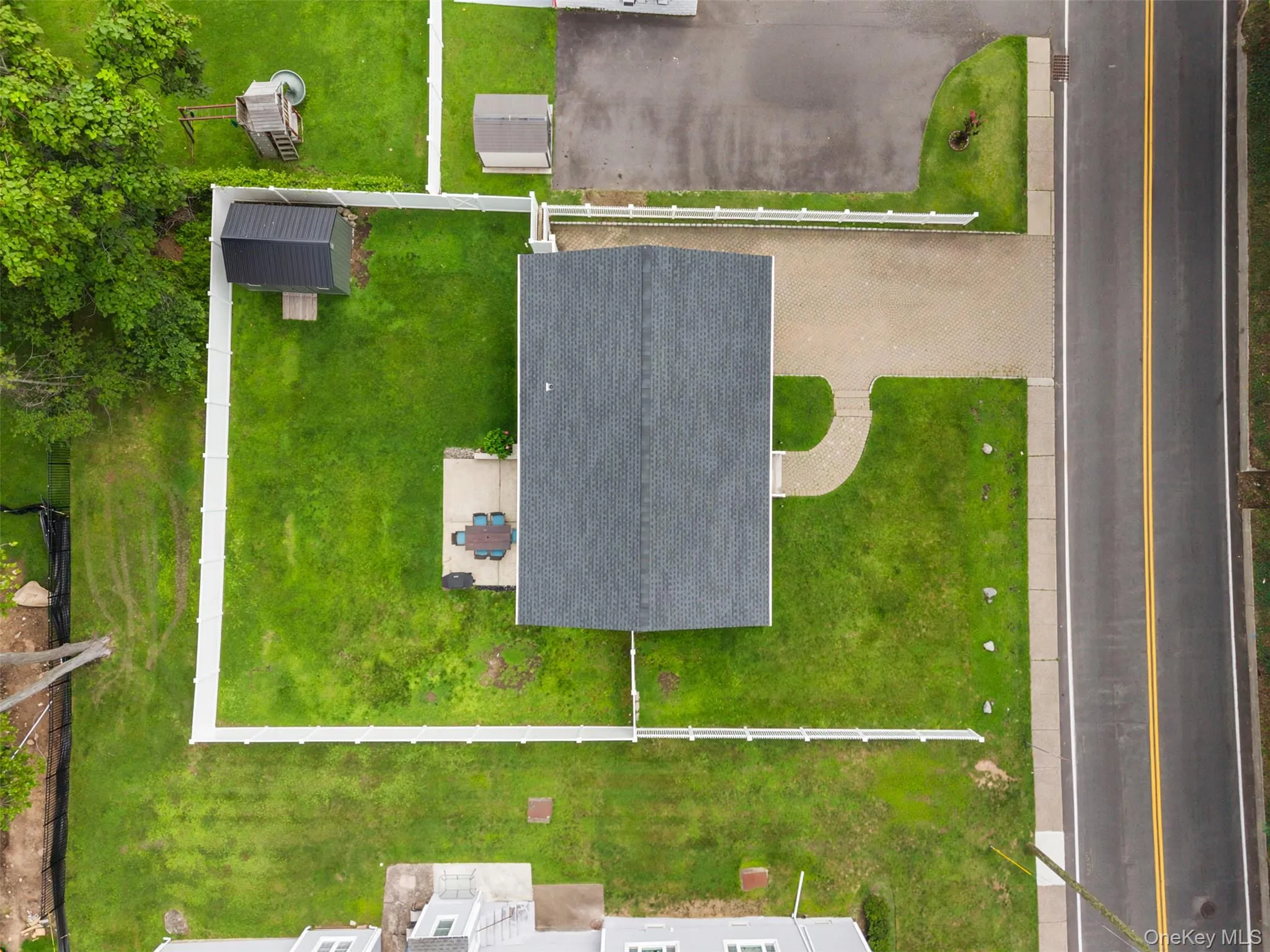 118 Old Tappan Road, Orangetown, NY, 4 Bedrooms Bedrooms, 8 Rooms Rooms,2 BathroomsBathrooms,Residential Lease,For Rent,Old Tappan,0,1020258 118 Old Tappan Road, Orangetown, NY, 4 Bedrooms Bedrooms, 8 Rooms Rooms,2 BathroomsBathrooms,Residential Lease,For Rent,Old Tappan,0,1020258