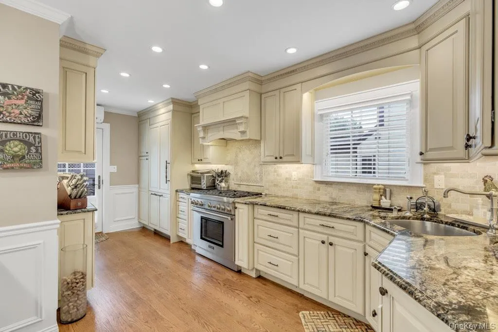 128 Stuart Street, Hempstead, NY, 3 Bedrooms Bedrooms, 6 Rooms Rooms,2 BathroomsBathrooms,Residential,For Rent,Stuart,0,1020259 128 Stuart Street, Hempstead, NY, 3 Bedrooms Bedrooms, 6 Rooms Rooms,2 BathroomsBathrooms,Residential,For Rent,Stuart,0,1020259