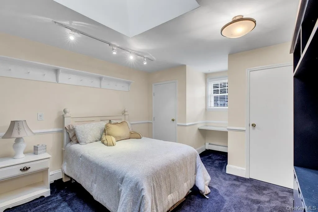 128 Stuart Street, Hempstead, NY, 3 Bedrooms Bedrooms, 6 Rooms Rooms,2 BathroomsBathrooms,Residential,For Rent,Stuart,0,1020259 128 Stuart Street, Hempstead, NY, 3 Bedrooms Bedrooms, 6 Rooms Rooms,2 BathroomsBathrooms,Residential,For Rent,Stuart,0,1020259