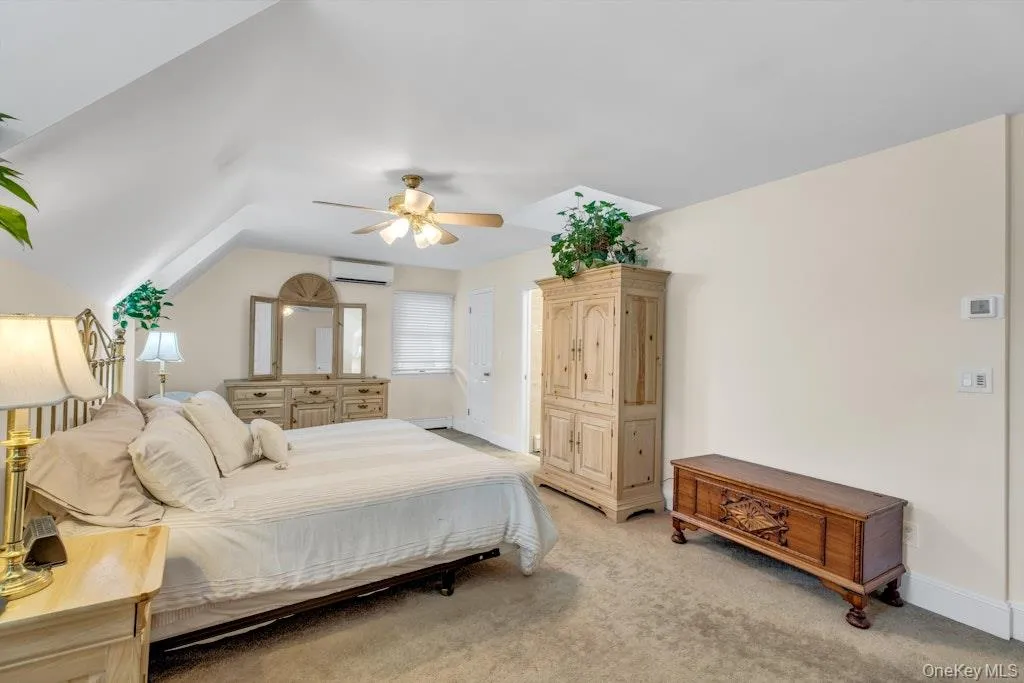 128 Stuart Street, Hempstead, NY, 3 Bedrooms Bedrooms, 6 Rooms Rooms,2 BathroomsBathrooms,Residential,For Rent,Stuart,0,1020259 128 Stuart Street, Hempstead, NY, 3 Bedrooms Bedrooms, 6 Rooms Rooms,2 BathroomsBathrooms,Residential,For Rent,Stuart,0,1020259