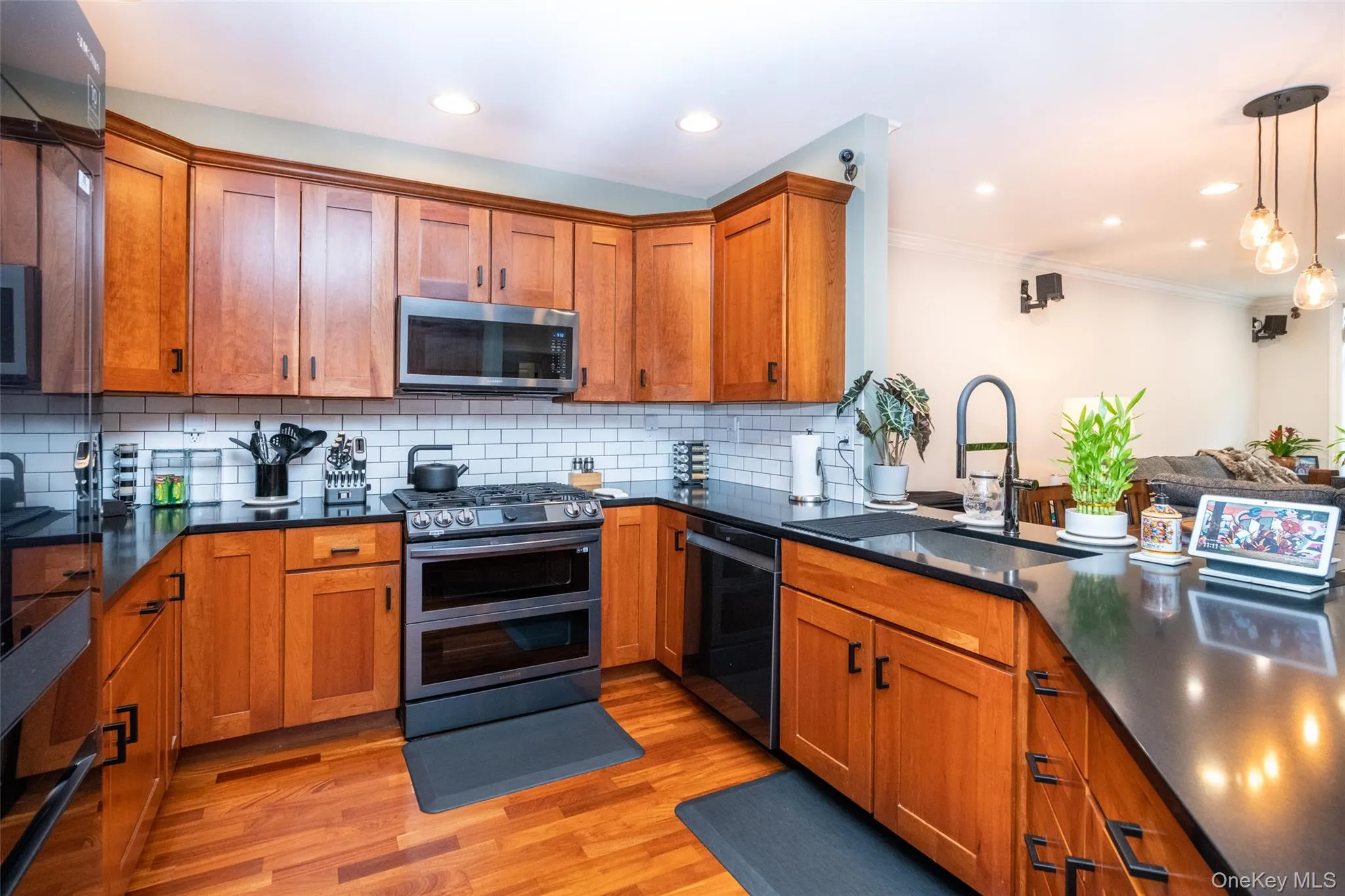 55 1st Street, Pelham, NY, 2 Bedrooms Bedrooms, 4 Rooms Rooms,1 BathroomBathrooms,Residential Lease,For Rent,1st,0,1020260 55 1st Street, Pelham, NY, 2 Bedrooms Bedrooms, 4 Rooms Rooms,1 BathroomBathrooms,Residential Lease,For Rent,1st,0,1020260