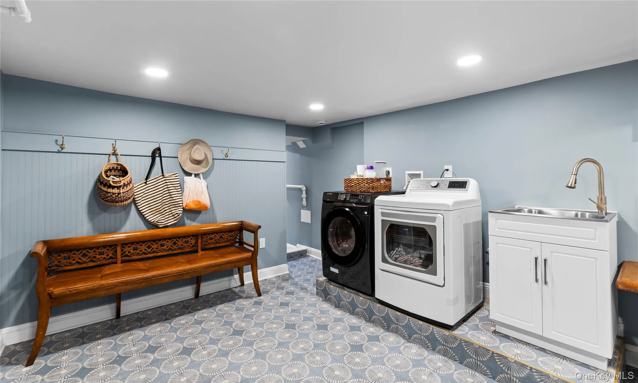 34 Old Mountain Road, Orangetown, NY, 6 Bedrooms Bedrooms, 12 Rooms Rooms,4 BathroomsBathrooms,Residential,For Rent,Old Mountain,0,1020267 34 Old Mountain Road, Orangetown, NY, 6 Bedrooms Bedrooms, 12 Rooms Rooms,4 BathroomsBathrooms,Residential,For Rent,Old Mountain,0,1020267