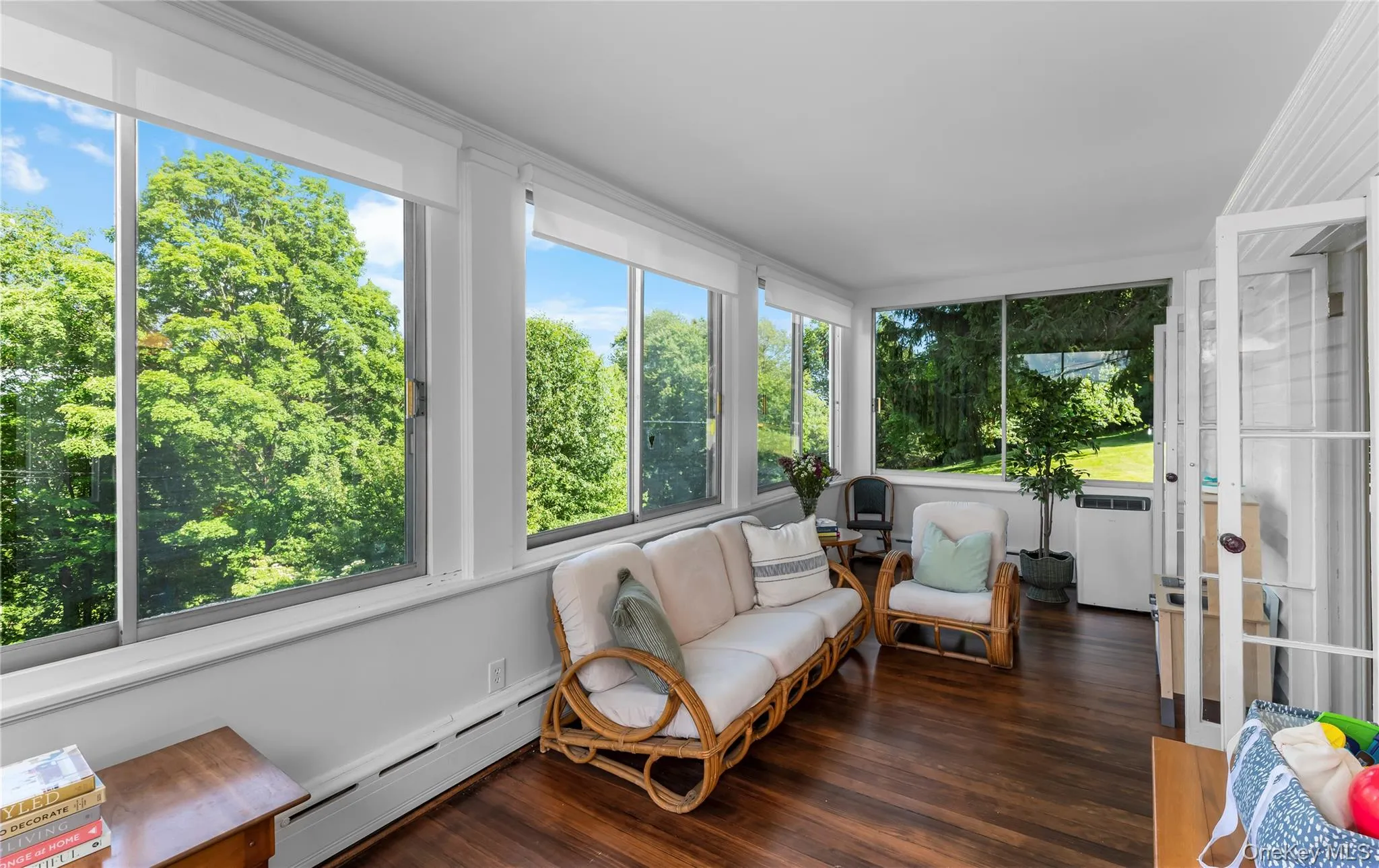 34 Old Mountain Road, Orangetown, NY, 6 Bedrooms Bedrooms, 12 Rooms Rooms,4 BathroomsBathrooms,Residential,For Rent,Old Mountain,0,1020267 34 Old Mountain Road, Orangetown, NY, 6 Bedrooms Bedrooms, 12 Rooms Rooms,4 BathroomsBathrooms,Residential,For Rent,Old Mountain,0,1020267