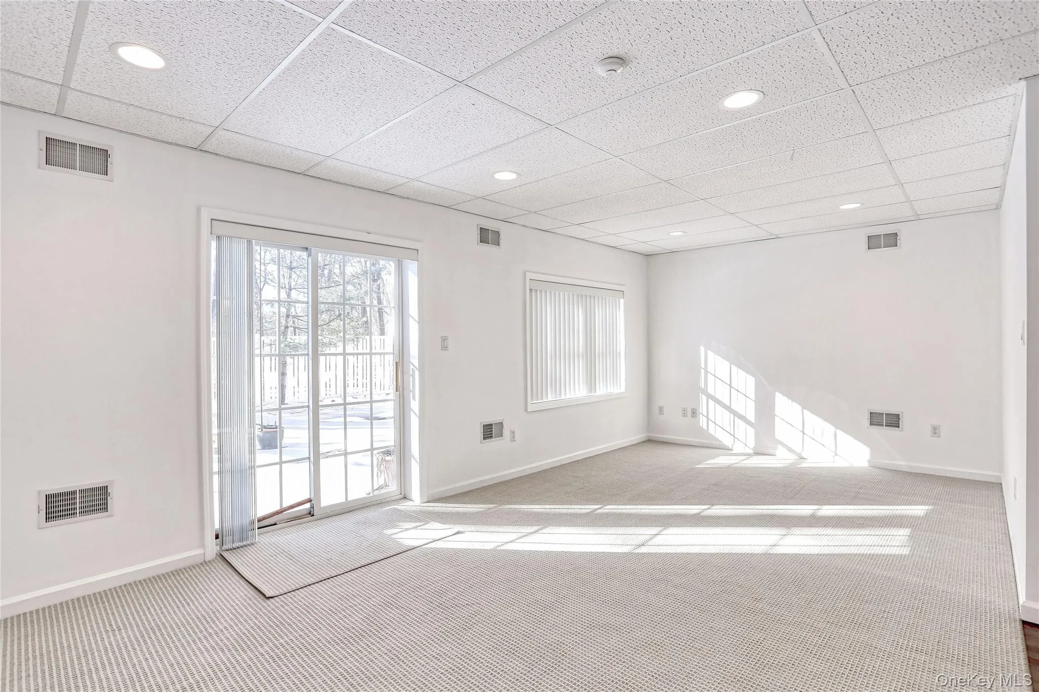 80 Alexander Court, Clarkstown, NY, 3 Bedrooms Bedrooms, 8 Rooms Rooms,3 BathroomsBathrooms,Residential Lease,For Rent,Alexander,0,1020270 80 Alexander Court, Clarkstown, NY, 3 Bedrooms Bedrooms, 8 Rooms Rooms,3 BathroomsBathrooms,Residential Lease,For Rent,Alexander,0,1020270