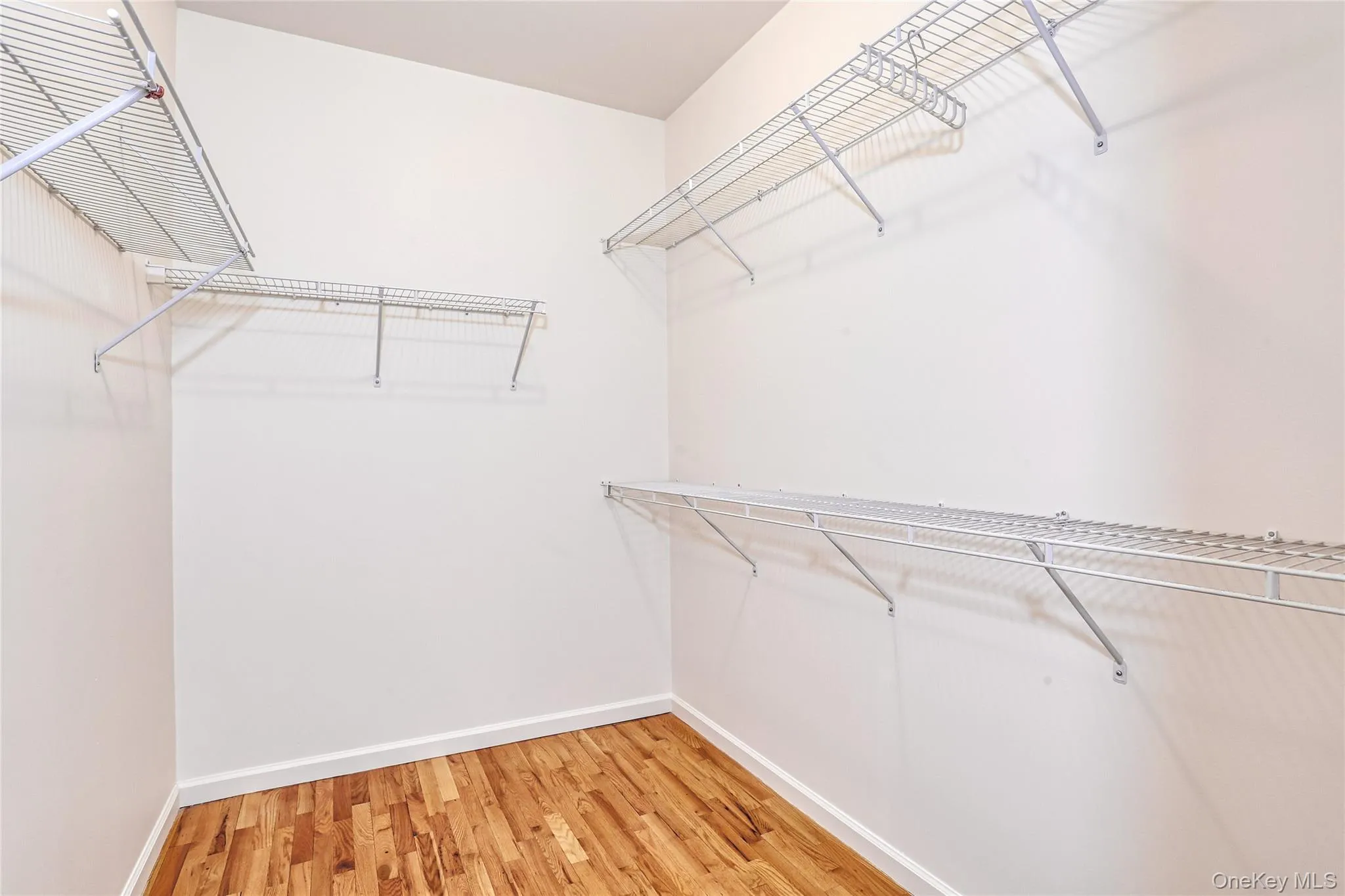 80 Alexander Court, Clarkstown, NY, 3 Bedrooms Bedrooms, 8 Rooms Rooms,3 BathroomsBathrooms,Residential Lease,For Rent,Alexander,0,1020270 80 Alexander Court, Clarkstown, NY, 3 Bedrooms Bedrooms, 8 Rooms Rooms,3 BathroomsBathrooms,Residential Lease,For Rent,Alexander,0,1020270