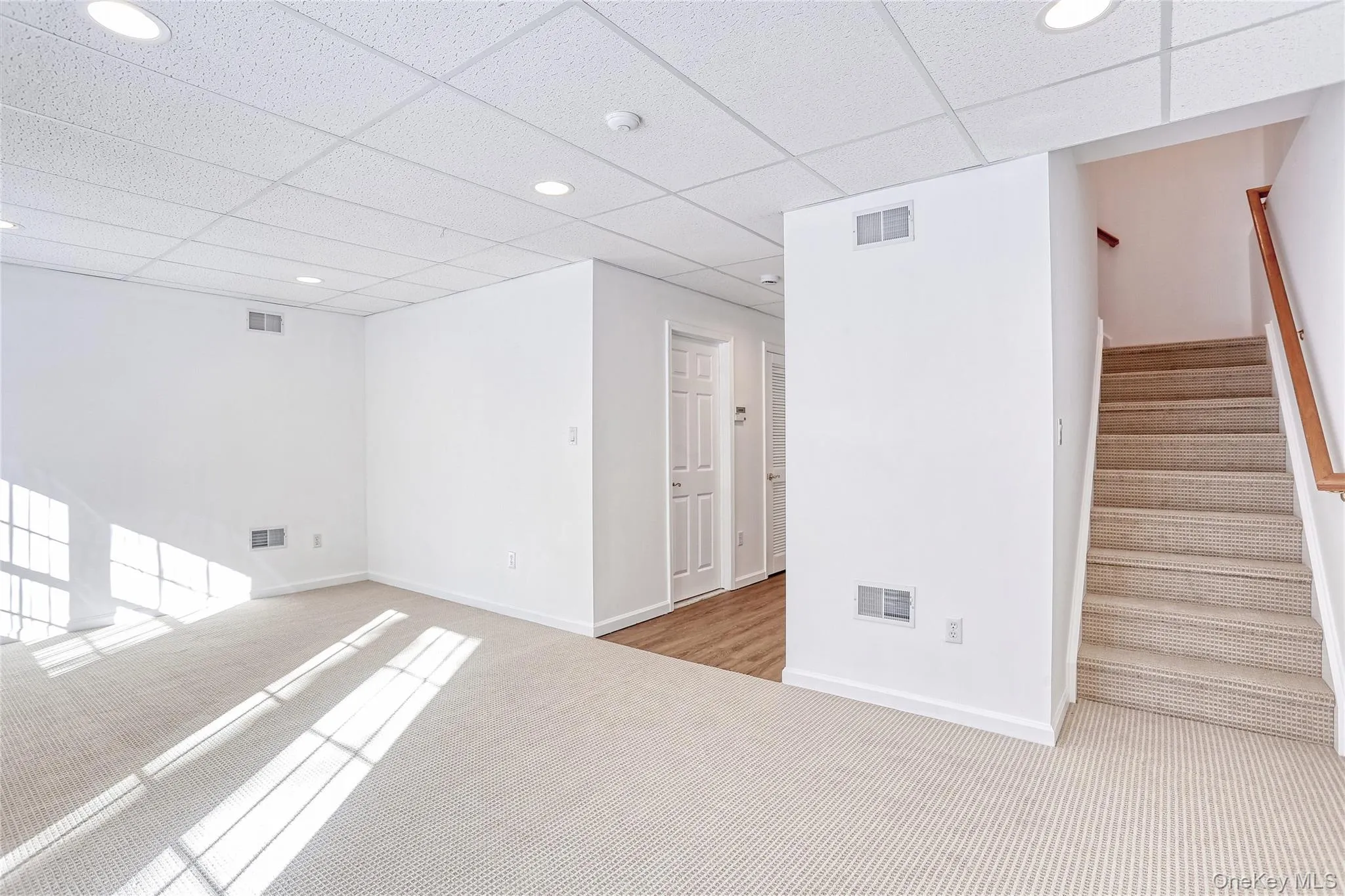 80 Alexander Court, Clarkstown, NY, 3 Bedrooms Bedrooms, 8 Rooms Rooms,3 BathroomsBathrooms,Residential Lease,For Rent,Alexander,0,1020270 80 Alexander Court, Clarkstown, NY, 3 Bedrooms Bedrooms, 8 Rooms Rooms,3 BathroomsBathrooms,Residential Lease,For Rent,Alexander,0,1020270