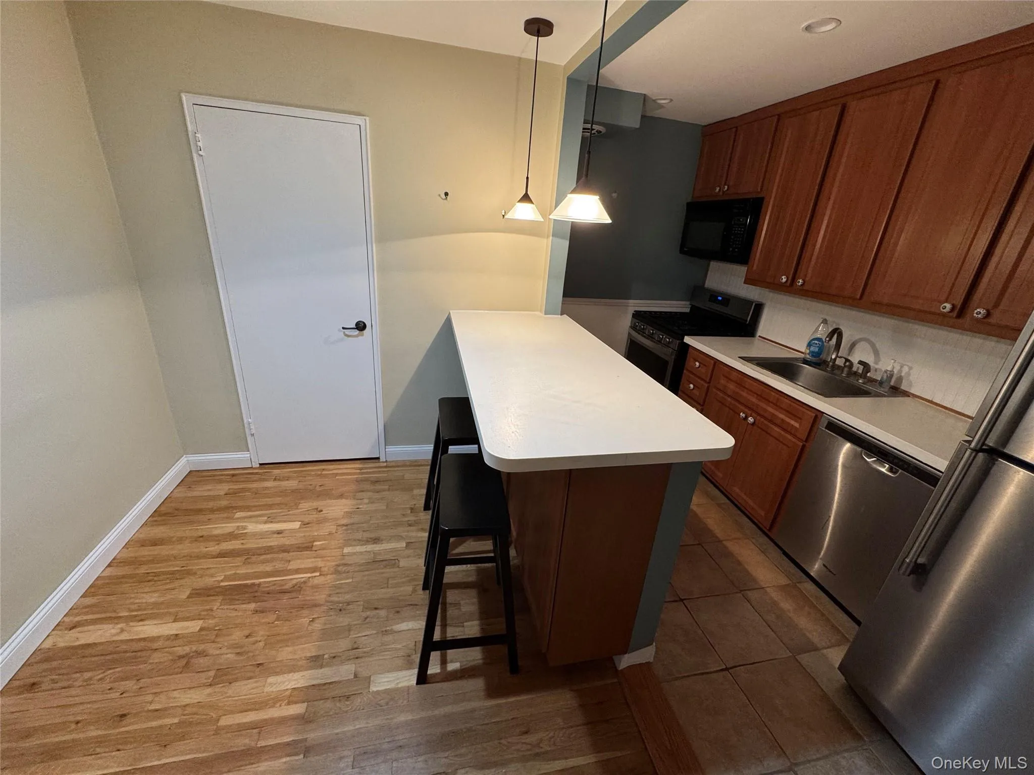 750 Shore Road, Long Beach, NY, 2 Rooms Rooms,1 BathroomBathrooms,Residential,For Rent,Shore,0,1020272 750 Shore Road, Long Beach, NY, 2 Rooms Rooms,1 BathroomBathrooms,Residential,For Rent,Shore,0,1020272