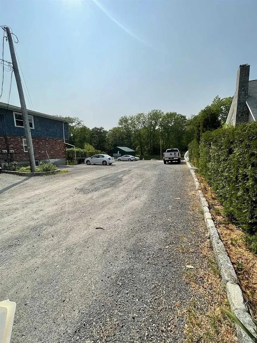 1547 Route 9, Clermont, NY, 2 Bedrooms Bedrooms, 4 Rooms Rooms,1 BathroomBathrooms,Residential Lease,For Rent,Route 9,0,1020276 1547 Route 9, Clermont, NY, 2 Bedrooms Bedrooms, 4 Rooms Rooms,1 BathroomBathrooms,Residential Lease,For Rent,Route 9,0,1020276