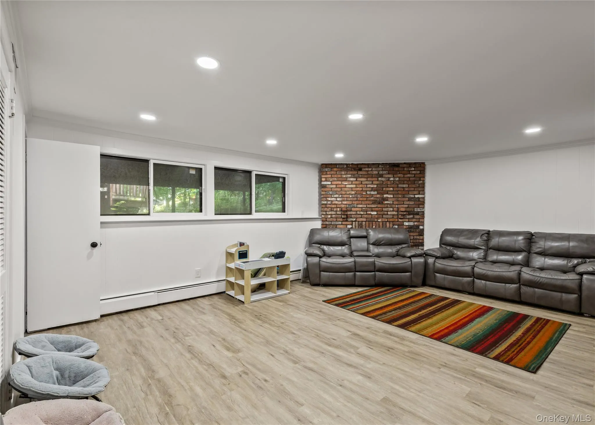 84 Deltic Road, Clarkstown, NY, 5 Bedrooms Bedrooms, 9 Rooms Rooms,2 BathroomsBathrooms,Residential,For Rent,Deltic,0,1020280 84 Deltic Road, Clarkstown, NY, 5 Bedrooms Bedrooms, 9 Rooms Rooms,2 BathroomsBathrooms,Residential,For Rent,Deltic,0,1020280