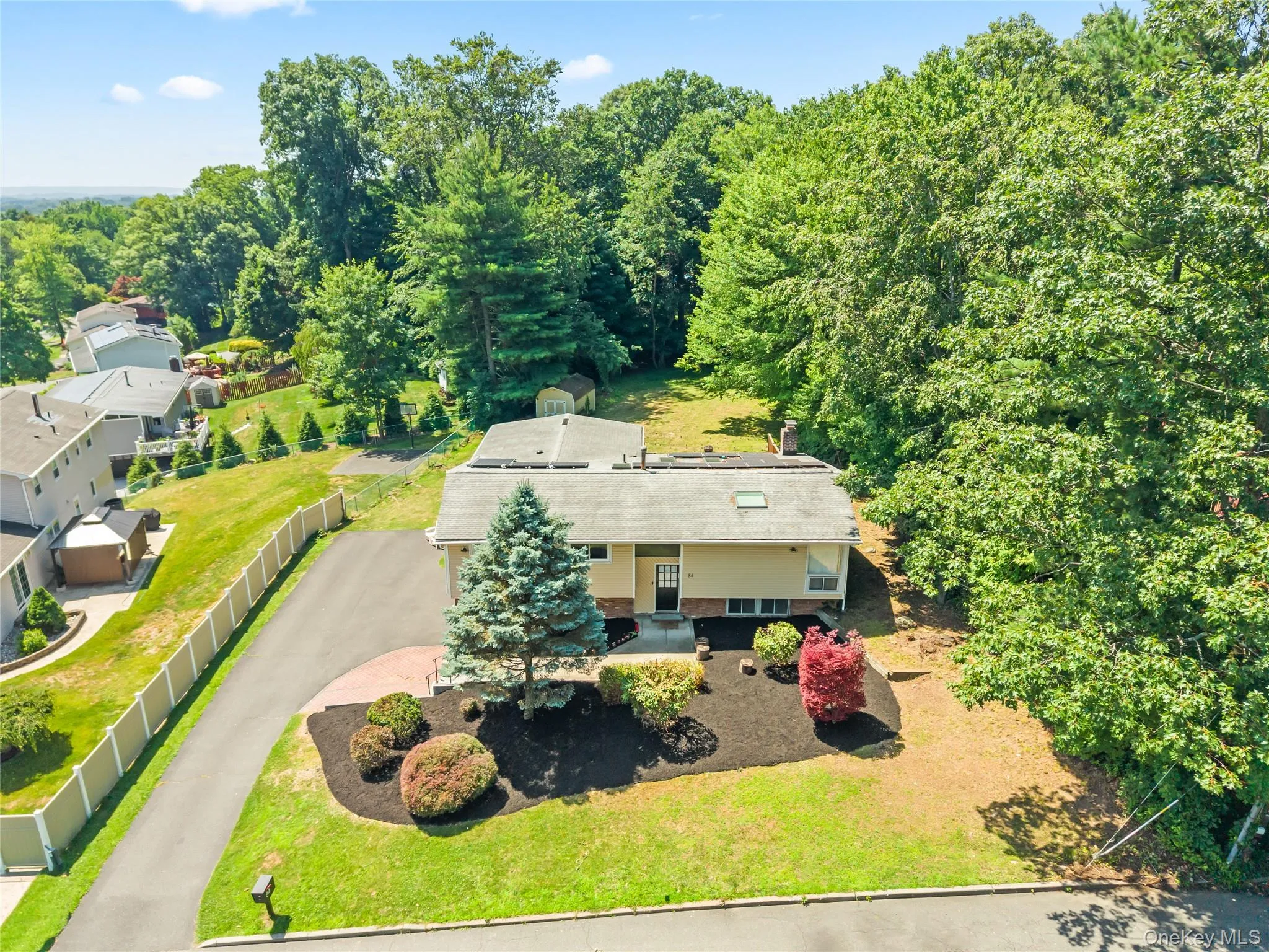 84 Deltic Road, Clarkstown, NY, 5 Bedrooms Bedrooms, 9 Rooms Rooms,2 BathroomsBathrooms,Residential,For Rent,Deltic,0,1020280 84 Deltic Road, Clarkstown, NY, 5 Bedrooms Bedrooms, 9 Rooms Rooms,2 BathroomsBathrooms,Residential,For Rent,Deltic,0,1020280