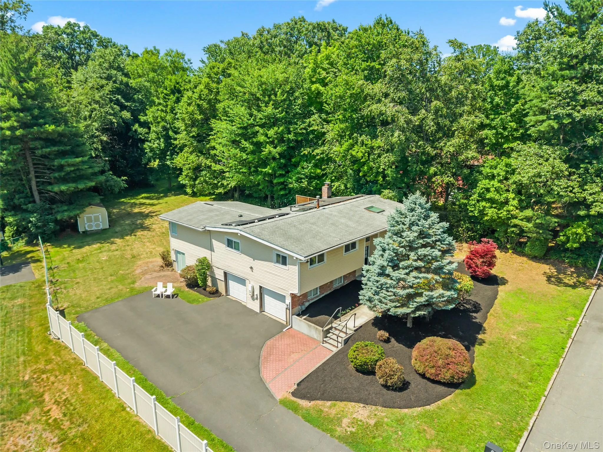 84 Deltic Road, Clarkstown, NY, 5 Bedrooms Bedrooms, 9 Rooms Rooms,2 BathroomsBathrooms,Residential,For Rent,Deltic,0,1020280 84 Deltic Road, Clarkstown, NY, 5 Bedrooms Bedrooms, 9 Rooms Rooms,2 BathroomsBathrooms,Residential,For Rent,Deltic,0,1020280