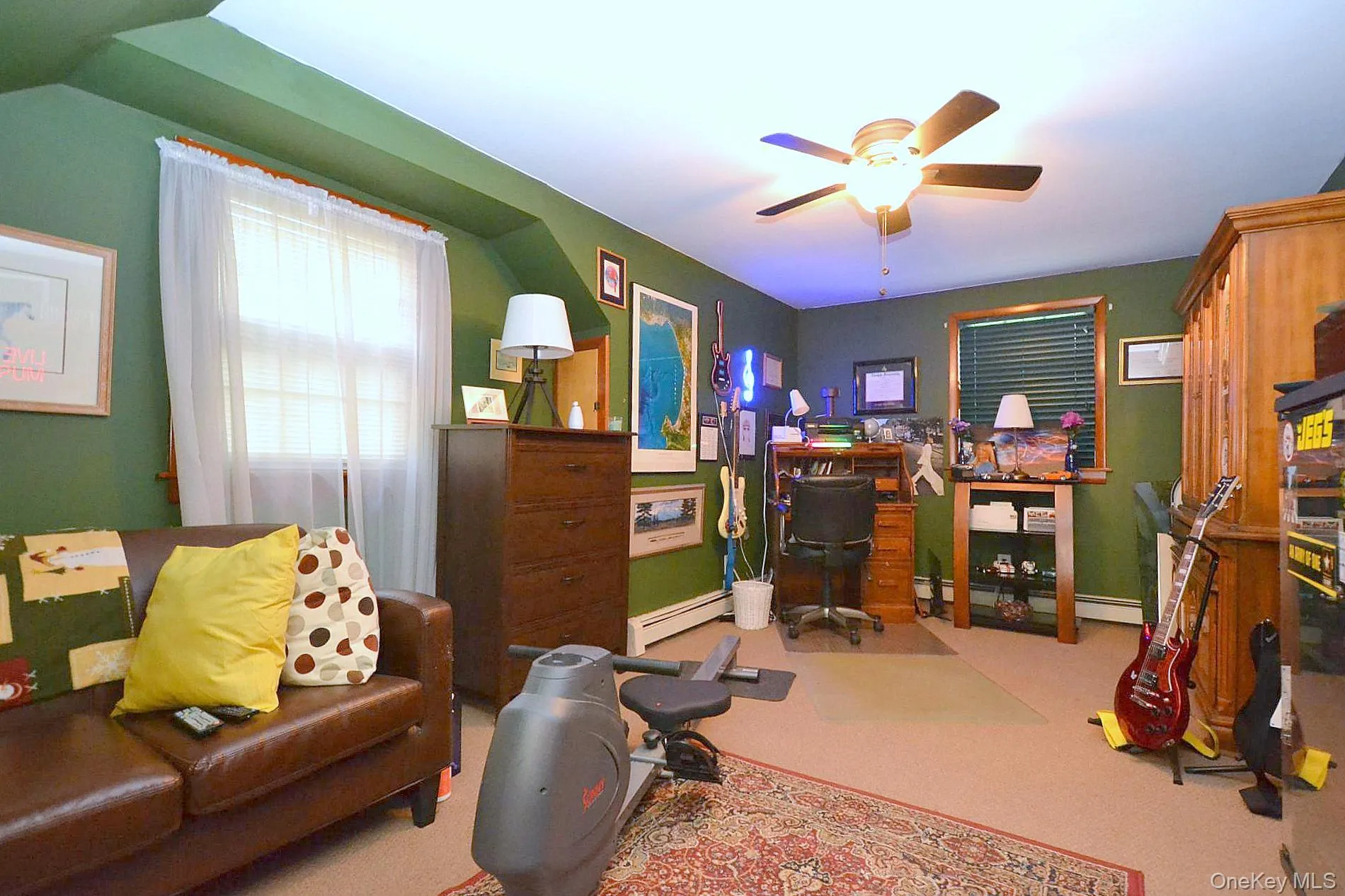 5 Radio Avenue, Brookhaven, NY, 4 Bedrooms Bedrooms, 8 Rooms Rooms,2 BathroomsBathrooms,Residential,For Rent,Radio,0,1020283 5 Radio Avenue, Brookhaven, NY, 4 Bedrooms Bedrooms, 8 Rooms Rooms,2 BathroomsBathrooms,Residential,For Rent,Radio,0,1020283
