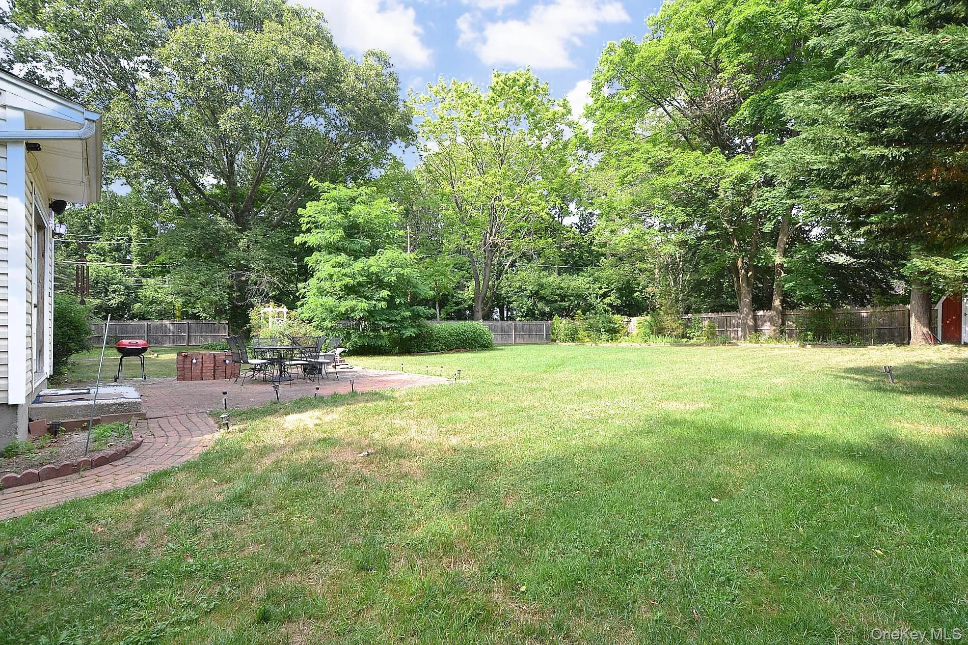 5 Radio Avenue, Brookhaven, NY, 4 Bedrooms Bedrooms, 8 Rooms Rooms,2 BathroomsBathrooms,Residential,For Rent,Radio,0,1020283 5 Radio Avenue, Brookhaven, NY, 4 Bedrooms Bedrooms, 8 Rooms Rooms,2 BathroomsBathrooms,Residential,For Rent,Radio,0,1020283