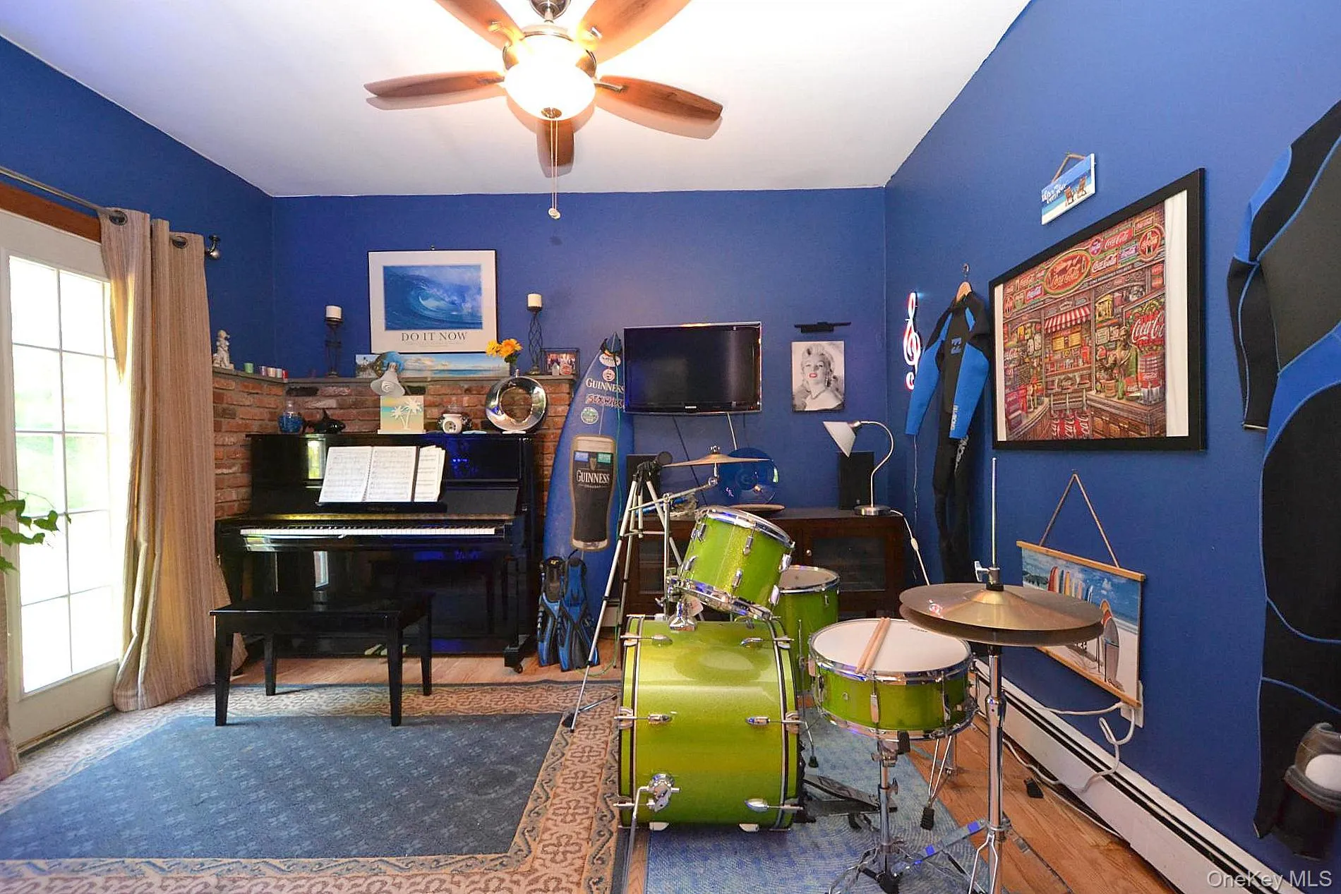 5 Radio Avenue, Brookhaven, NY, 4 Bedrooms Bedrooms, 8 Rooms Rooms,2 BathroomsBathrooms,Residential,For Rent,Radio,0,1020283 5 Radio Avenue, Brookhaven, NY, 4 Bedrooms Bedrooms, 8 Rooms Rooms,2 BathroomsBathrooms,Residential,For Rent,Radio,0,1020283