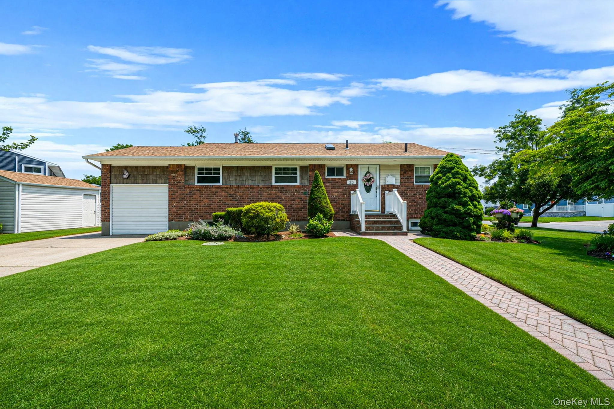 33 Wilshire Drive, Babylon, NY, 4 Bedrooms Bedrooms, 12 Rooms Rooms,3 BathroomsBathrooms,Residential,For Rent,Wilshire,0,1020284 33 Wilshire Drive, Babylon, NY, 4 Bedrooms Bedrooms, 12 Rooms Rooms,3 BathroomsBathrooms,Residential,For Rent,Wilshire,0,1020284