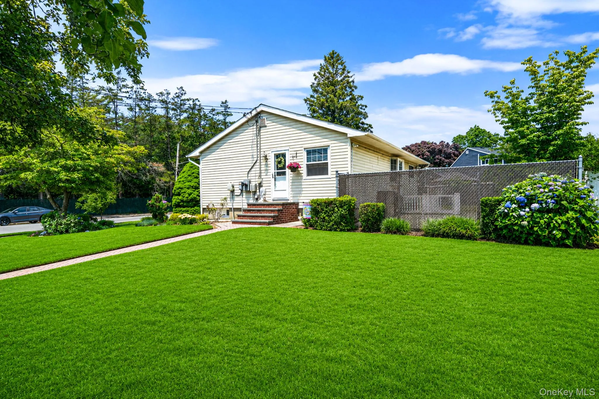 33 Wilshire Drive, Babylon, NY, 4 Bedrooms Bedrooms, 12 Rooms Rooms,3 BathroomsBathrooms,Residential,For Rent,Wilshire,0,1020284 33 Wilshire Drive, Babylon, NY, 4 Bedrooms Bedrooms, 12 Rooms Rooms,3 BathroomsBathrooms,Residential,For Rent,Wilshire,0,1020284