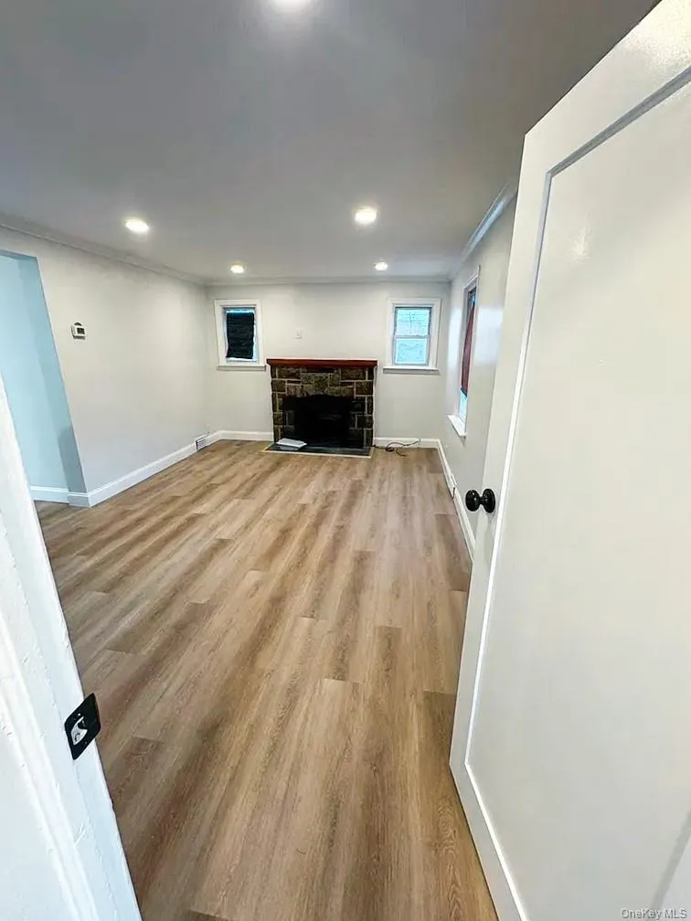 117-24 240th Street, Hempstead, NY, 3 Bedrooms Bedrooms, 6 Rooms Rooms,1 BathroomBathrooms,Residential Lease,For Rent,240th,0,1020286 117-24 240th Street, Hempstead, NY, 3 Bedrooms Bedrooms, 6 Rooms Rooms,1 BathroomBathrooms,Residential Lease,For Rent,240th,0,1020286