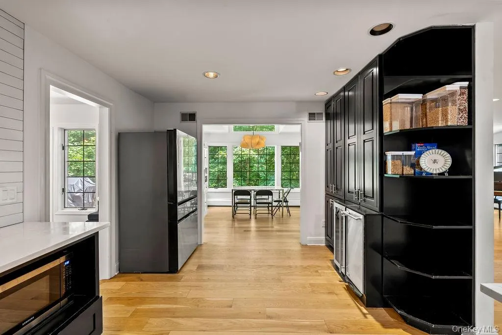 21 Ardsley Drive, Clarkstown, NY, 4 Bedrooms Bedrooms, 13 Rooms Rooms,2 BathroomsBathrooms,Residential,For Rent,Ardsley,0,1020287 21 Ardsley Drive, Clarkstown, NY, 4 Bedrooms Bedrooms, 13 Rooms Rooms,2 BathroomsBathrooms,Residential,For Rent,Ardsley,0,1020287