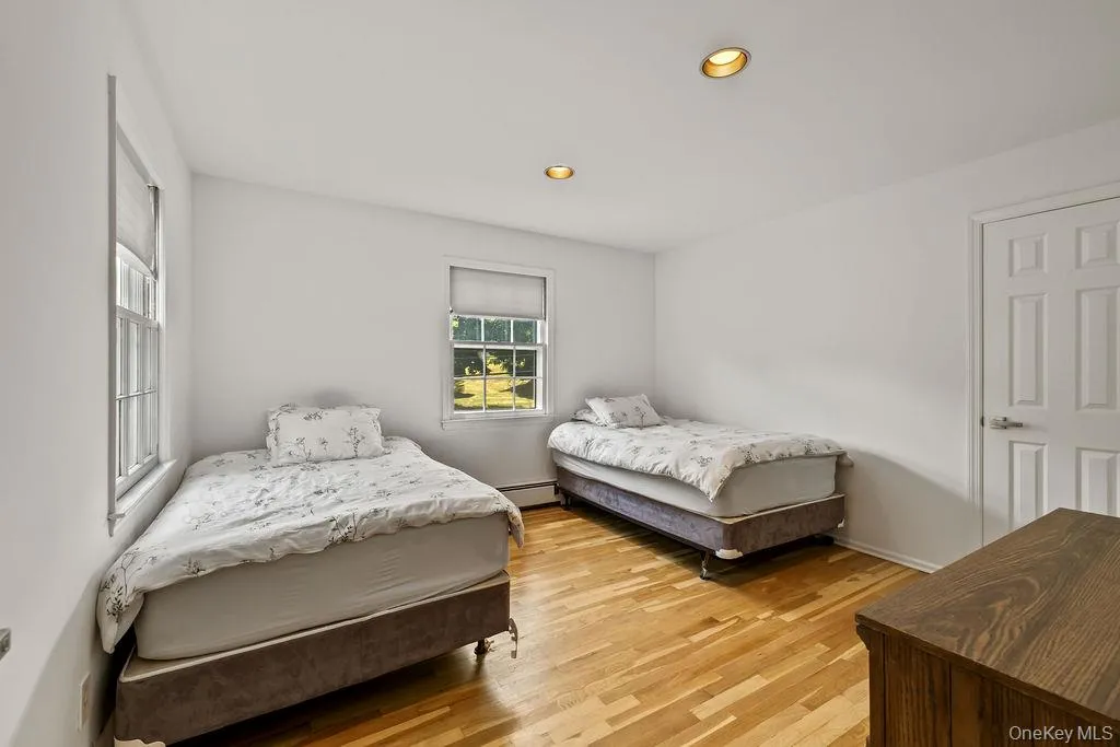 21 Ardsley Drive, Clarkstown, NY, 4 Bedrooms Bedrooms, 13 Rooms Rooms,2 BathroomsBathrooms,Residential,For Rent,Ardsley,0,1020287 21 Ardsley Drive, Clarkstown, NY, 4 Bedrooms Bedrooms, 13 Rooms Rooms,2 BathroomsBathrooms,Residential,For Rent,Ardsley,0,1020287