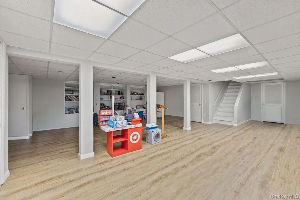 21 Ardsley Drive, Clarkstown, NY, 4 Bedrooms Bedrooms, 13 Rooms Rooms,2 BathroomsBathrooms,Residential,For Rent,Ardsley,0,1020287 21 Ardsley Drive, Clarkstown, NY, 4 Bedrooms Bedrooms, 13 Rooms Rooms,2 BathroomsBathrooms,Residential,For Rent,Ardsley,0,1020287