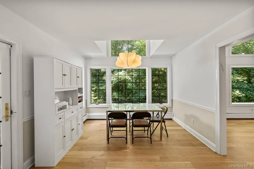 21 Ardsley Drive, Clarkstown, NY, 4 Bedrooms Bedrooms, 13 Rooms Rooms,2 BathroomsBathrooms,Residential,For Rent,Ardsley,0,1020287 21 Ardsley Drive, Clarkstown, NY, 4 Bedrooms Bedrooms, 13 Rooms Rooms,2 BathroomsBathrooms,Residential,For Rent,Ardsley,0,1020287