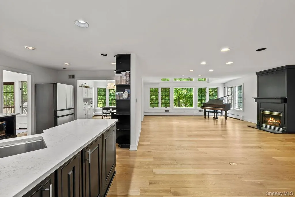 21 Ardsley Drive, Clarkstown, NY, 4 Bedrooms Bedrooms, 13 Rooms Rooms,2 BathroomsBathrooms,Residential,For Rent,Ardsley,0,1020287 21 Ardsley Drive, Clarkstown, NY, 4 Bedrooms Bedrooms, 13 Rooms Rooms,2 BathroomsBathrooms,Residential,For Rent,Ardsley,0,1020287
