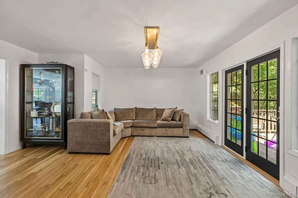 21 Ardsley Drive, Clarkstown, NY, 4 Bedrooms Bedrooms, 13 Rooms Rooms,2 BathroomsBathrooms,Residential,For Rent,Ardsley,0,1020287 21 Ardsley Drive, Clarkstown, NY, 4 Bedrooms Bedrooms, 13 Rooms Rooms,2 BathroomsBathrooms,Residential,For Rent,Ardsley,0,1020287